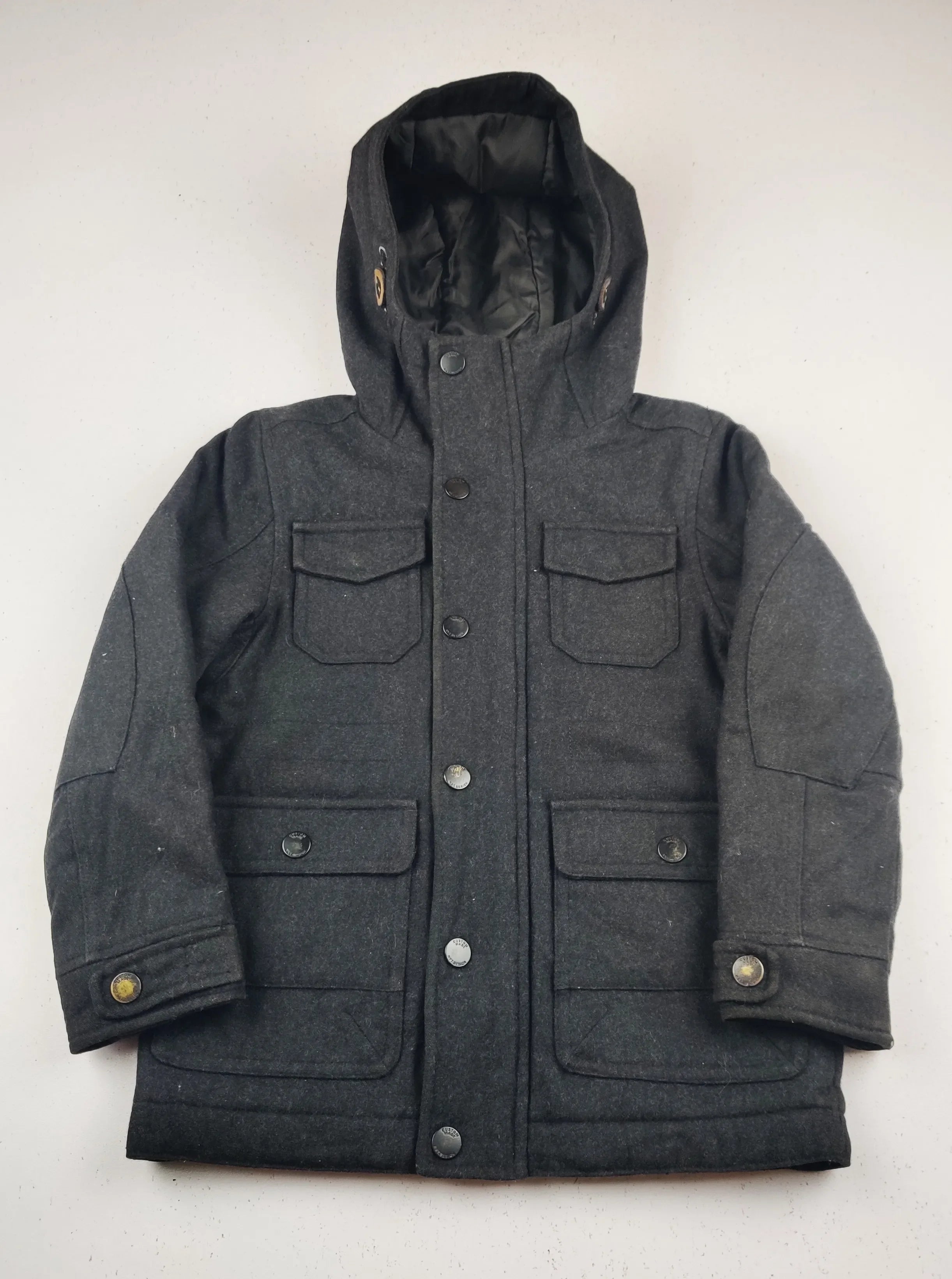 Buy online pre-used pre-loved 100% authentic & Original branded Grey (KJB-7777) available in Pakistan. Top international brands avilable.