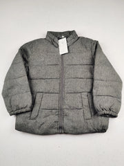 Buy online pre-used pre-loved 100% authentic & Original branded Unknown Brand (KJB-7810) available in Pakistan. Top international brands avilable.