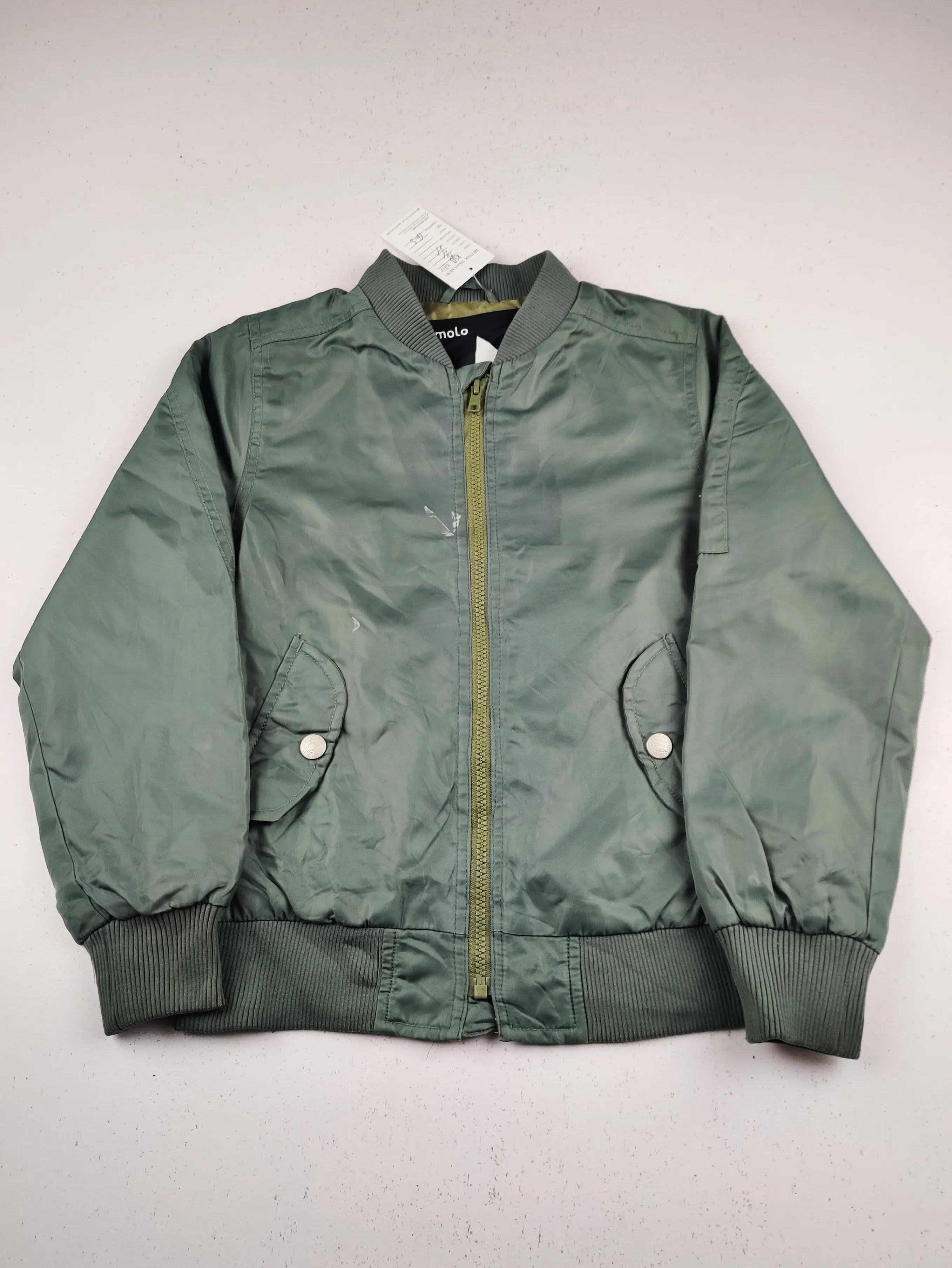 Buy online pre-used pre-loved 100% authentic & Original branded Molo (KJB-7811) available in Pakistan. Top international brands avilable.