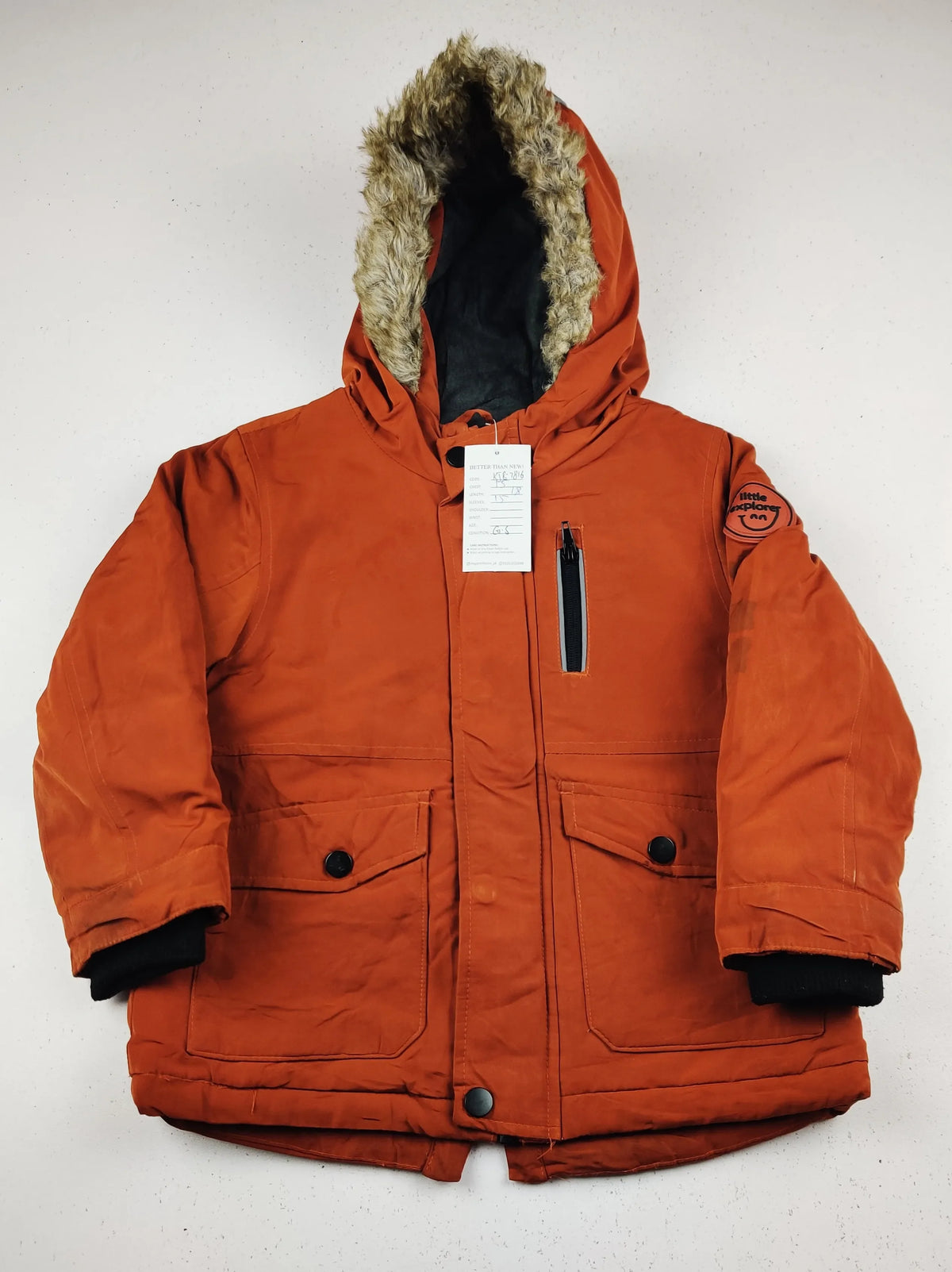 Buy online pre-used pre-loved 100% authentic & Original branded F&F (KJB-7816) available in Pakistan. Top international brands avilable.