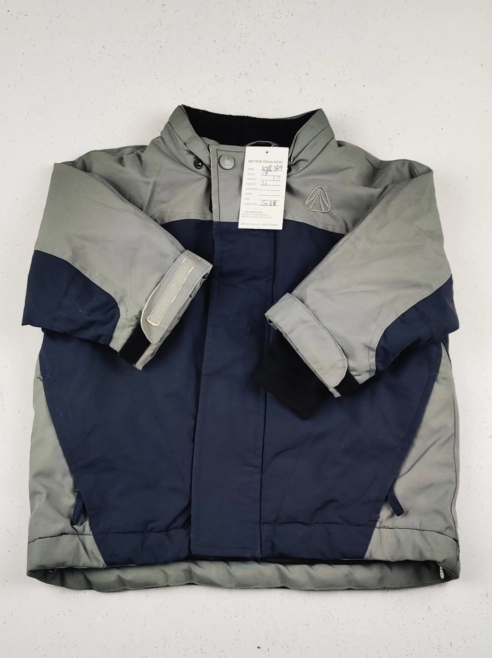 Buy online pre-used pre-loved 100% authentic & Original branded H&M (KJB-7819) available in Pakistan. Top international brands avilable.