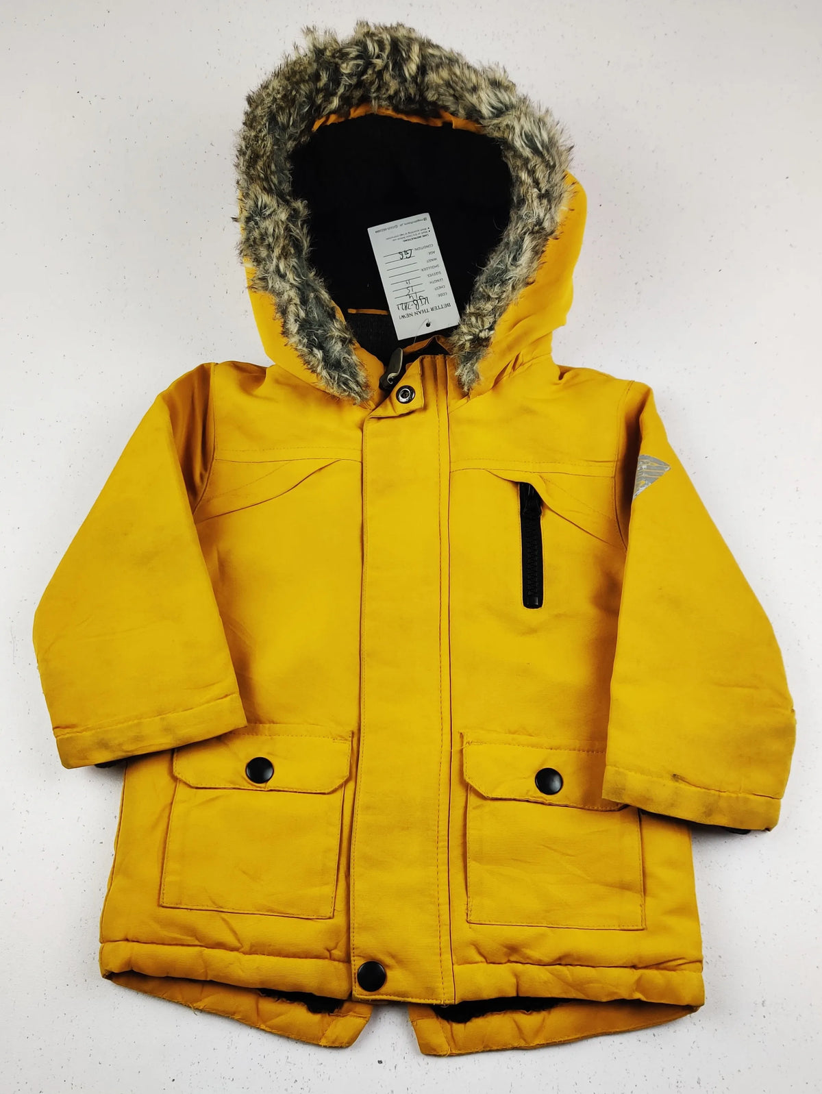 Buy online pre-used pre-loved 100% authentic & Original branded Primark (KJB-7821) available in Pakistan. Top international brands avilable.