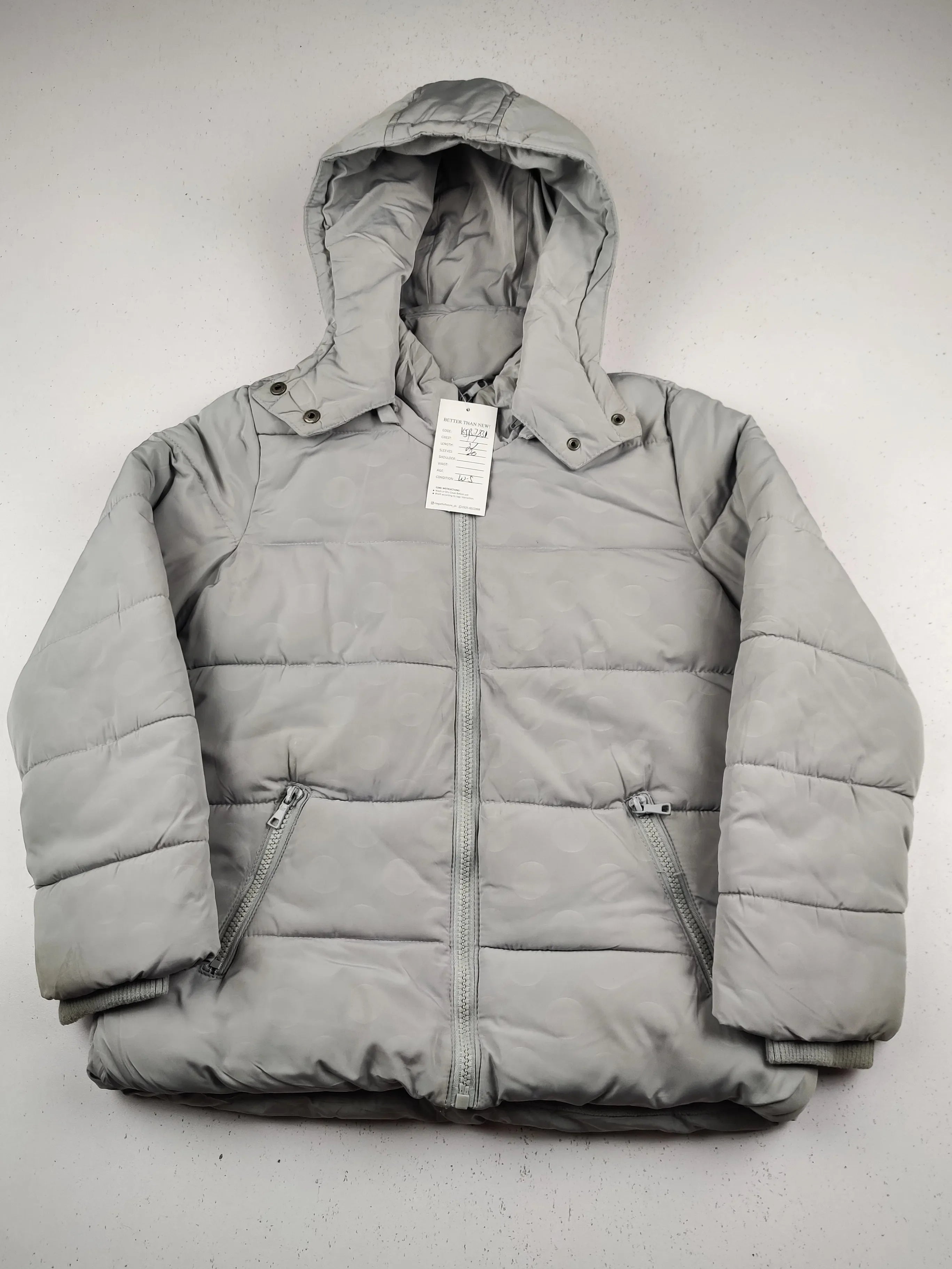 Buy online pre-used pre-loved 100% authentic & Original branded Ovs (KJB-7831) available in Pakistan. Top international brands avilable.