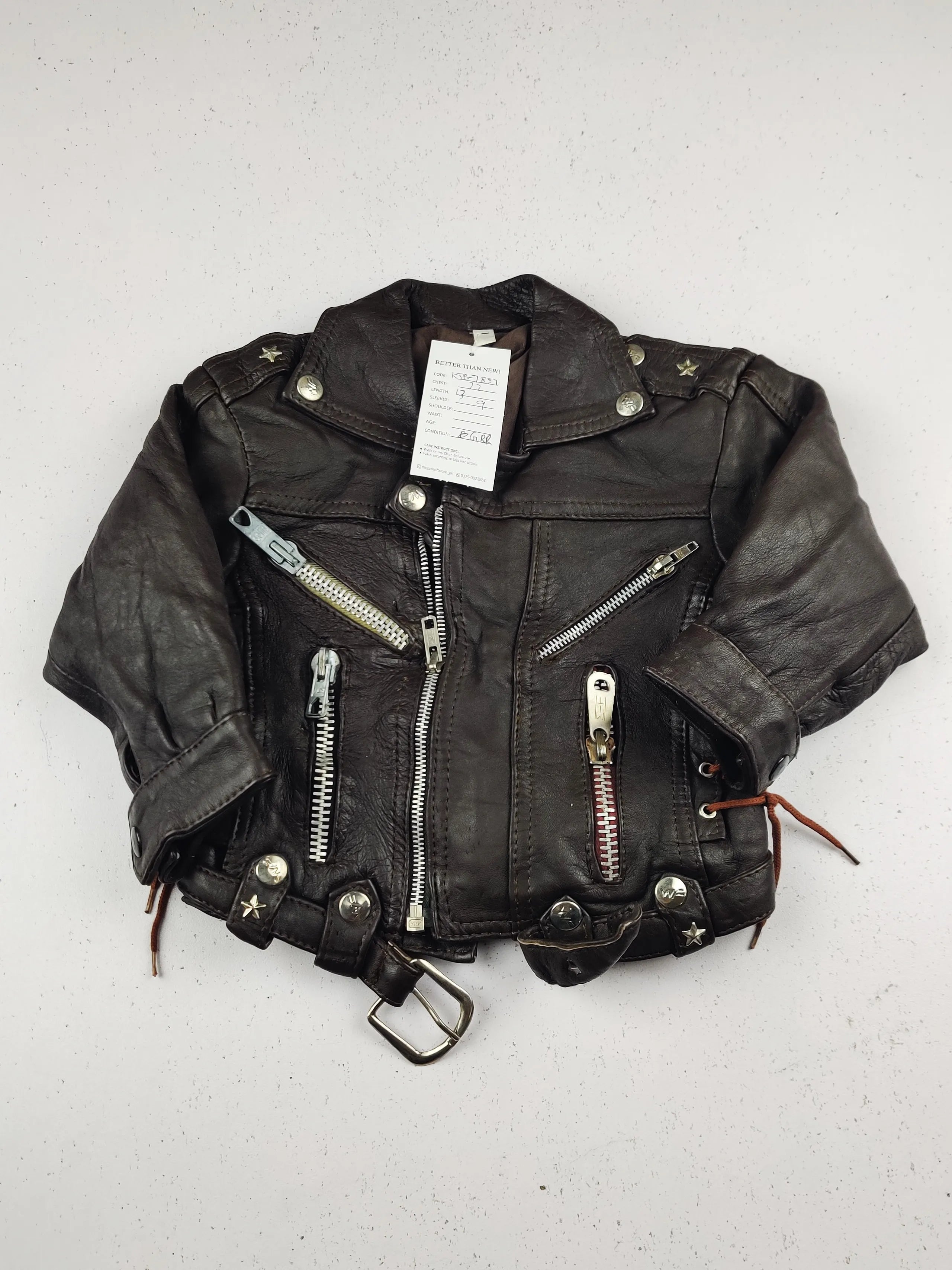 Buy online pre-used pre-loved 100% authentic & Original branded Unknown Brand (KJB-7837) available in Pakistan. Top international brands avilable.