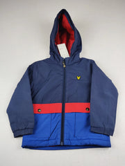 Buy online pre-used pre-loved 100% authentic & Original branded Lyle & Scott (KJB-7841) available in Pakistan. Top international brands avilable.