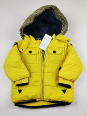 Buy online pre-used pre-loved 100% authentic & Original branded Junior (KJB-7842) available in Pakistan. Top international brands avilable.