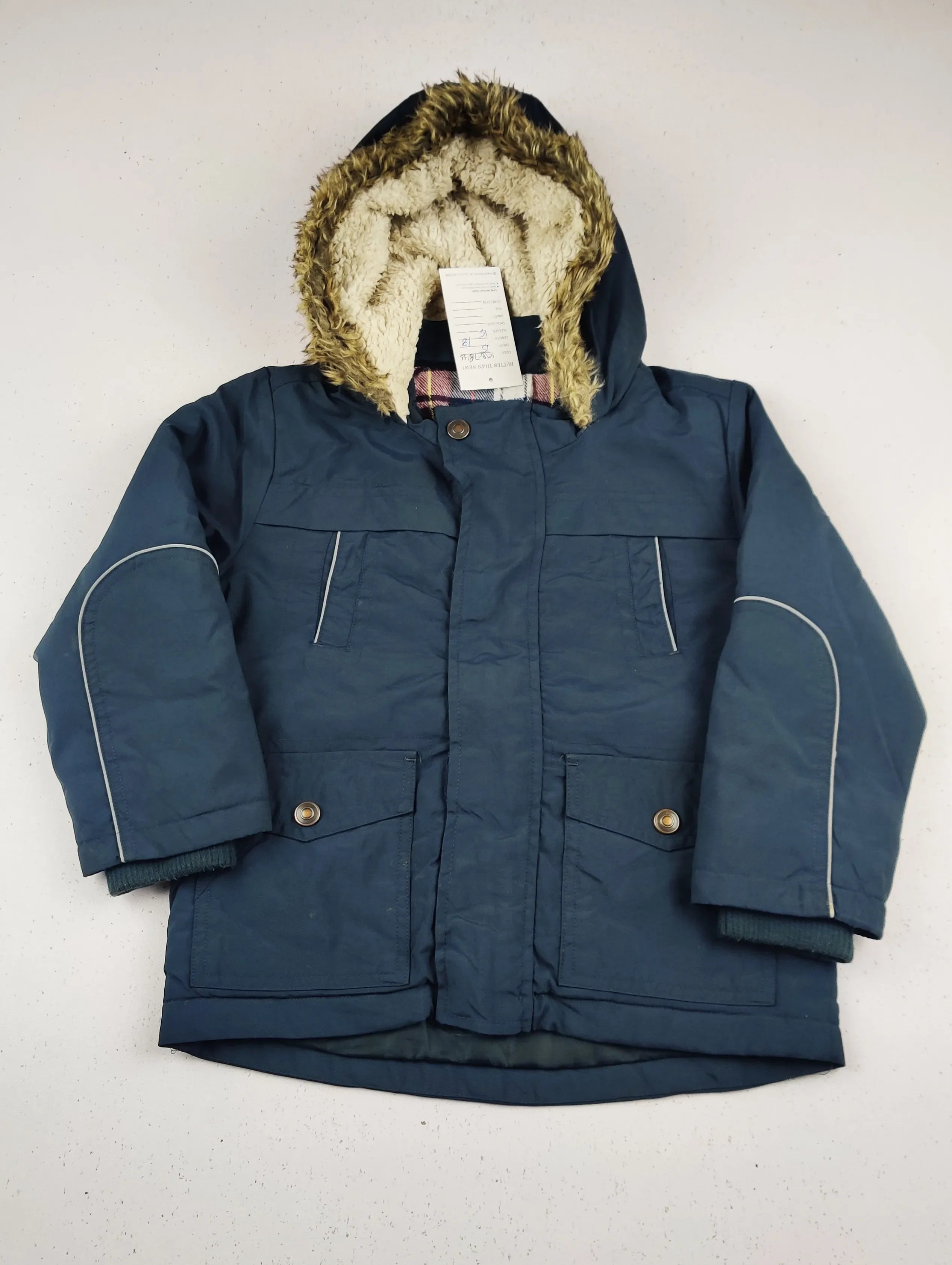 Buy online pre-used pre-loved 100% authentic & Original branded Marks & Spencer (KJB-7846) available in Pakistan. Top international brands avilable.