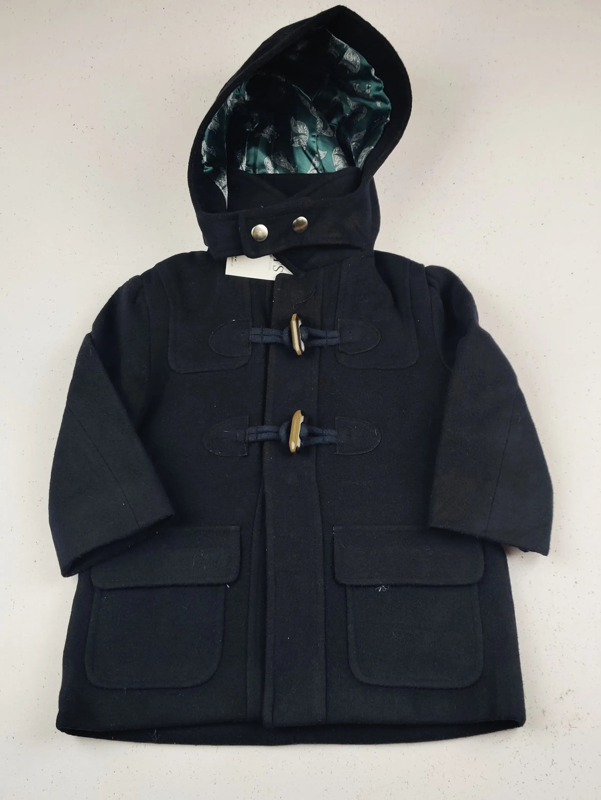 Buy online pre-used pre-loved 100% authentic & Original branded Unknown Brand (KJB-7860) available in Pakistan. Top international brands avilable.