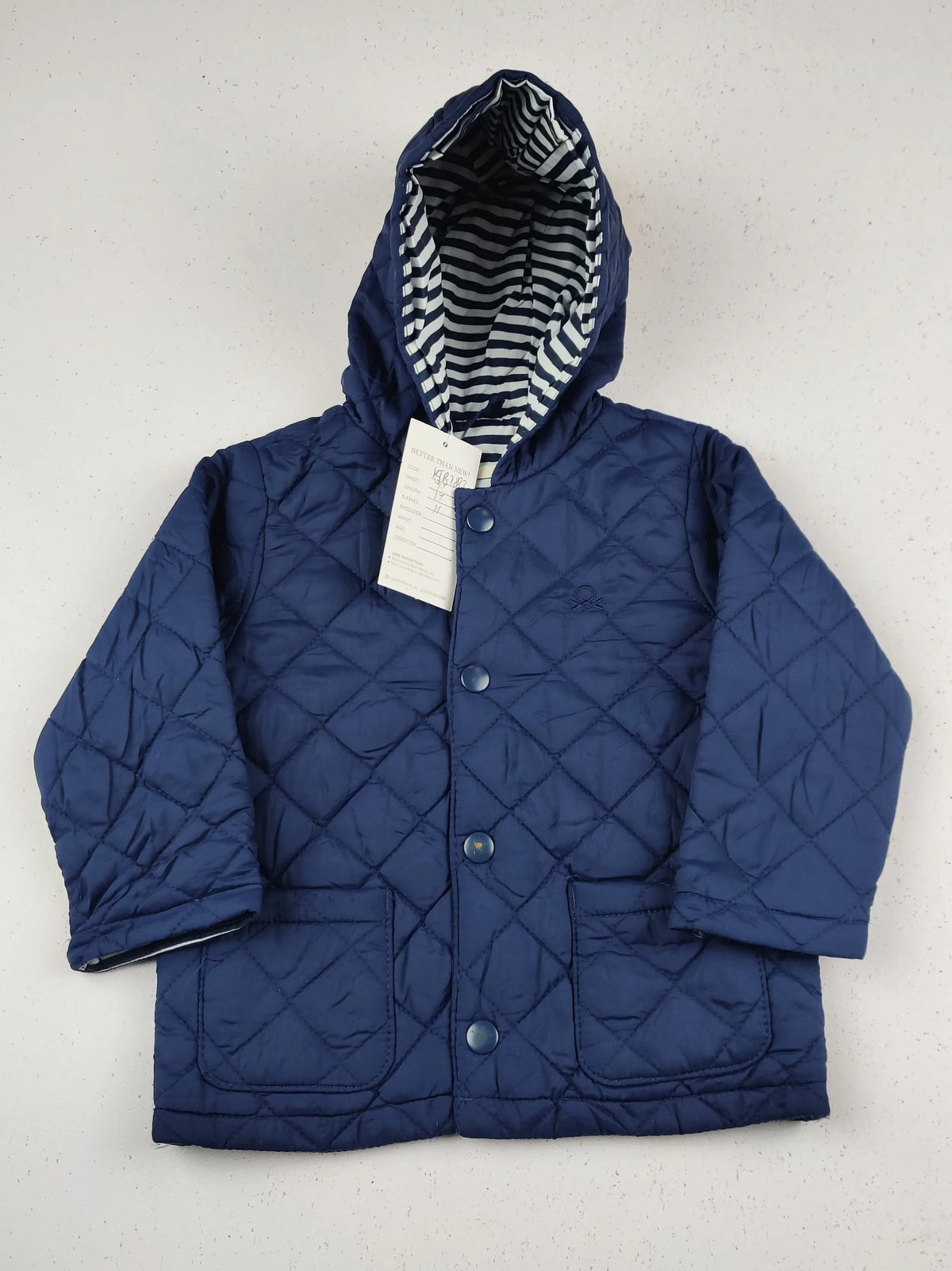 Buy online pre-used pre-loved 100% authentic & Original branded Benetton (KJB-7883) available in Pakistan. Top international brands avilable.
