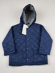 Buy online pre-used pre-loved 100% authentic & Original branded Benetton (KJB-7883) available in Pakistan. Top international brands avilable.