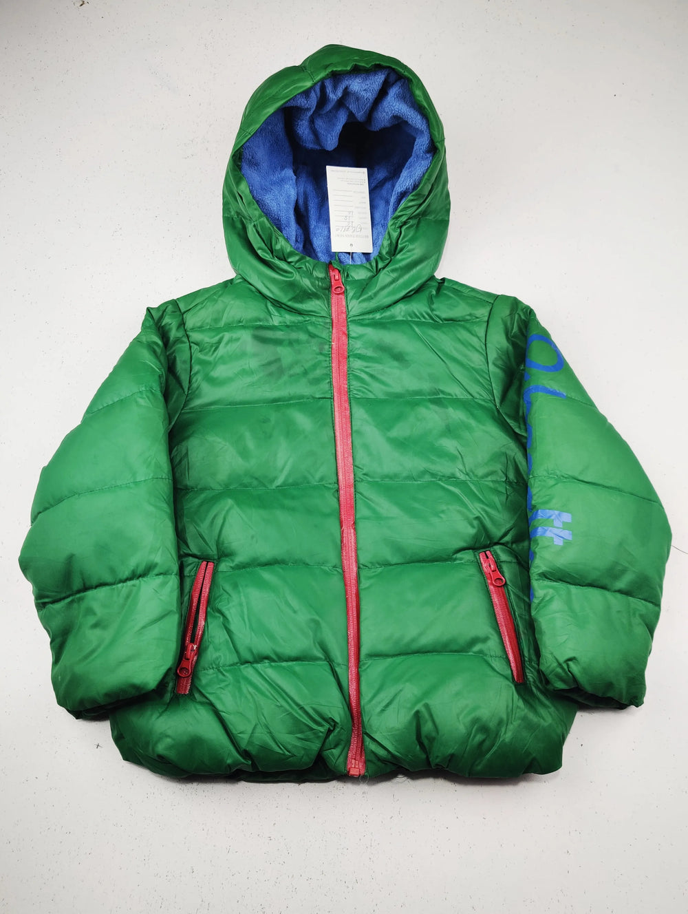 Buy online pre-used pre-loved 100% authentic & Original branded United (KJB-7910) available in Pakistan. Top international brands avilable.