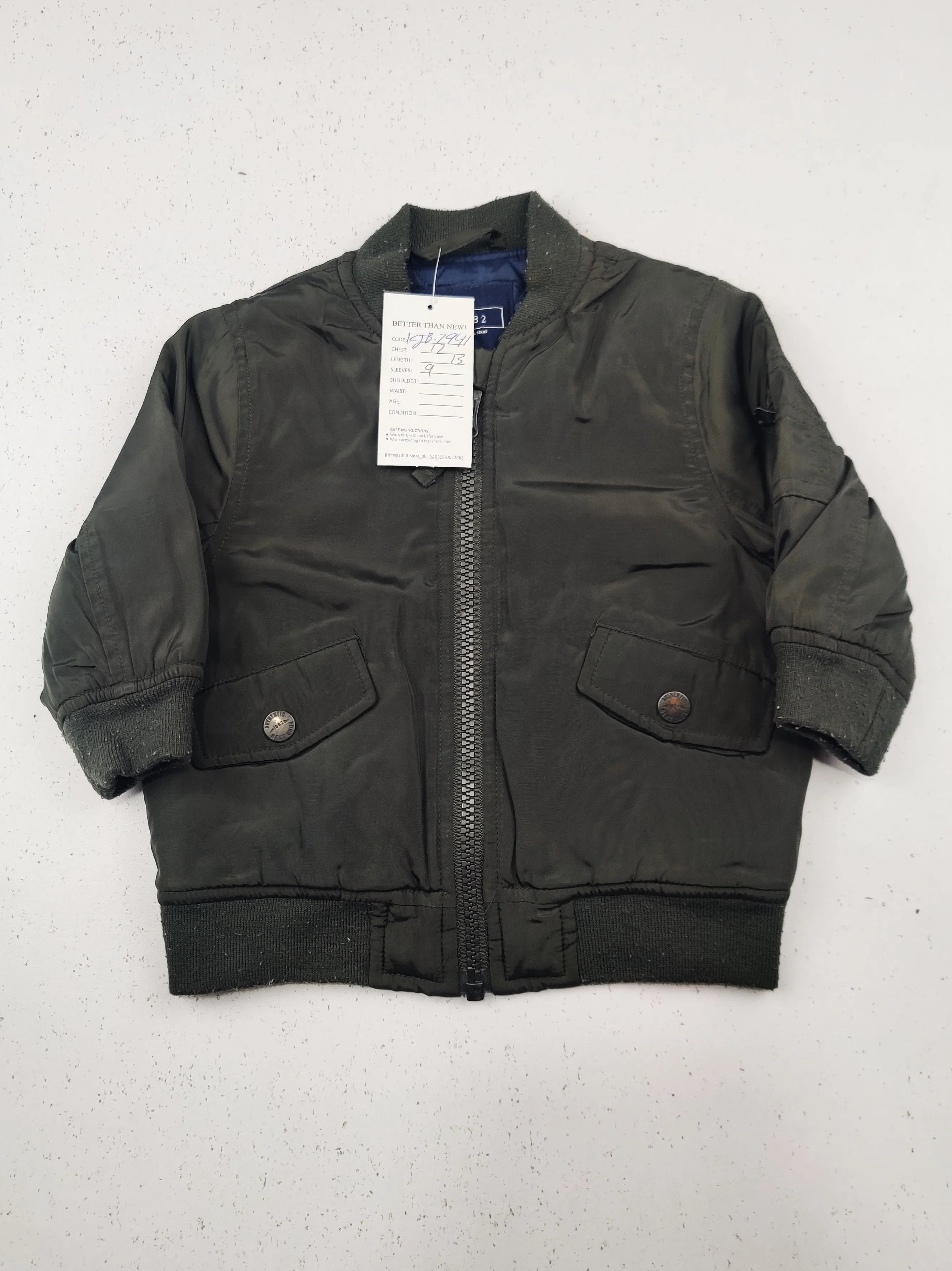 Buy online pre-used pre-loved 100% authentic & Original branded Next (KJB-7941) available in Pakistan. Top international brands avilable.