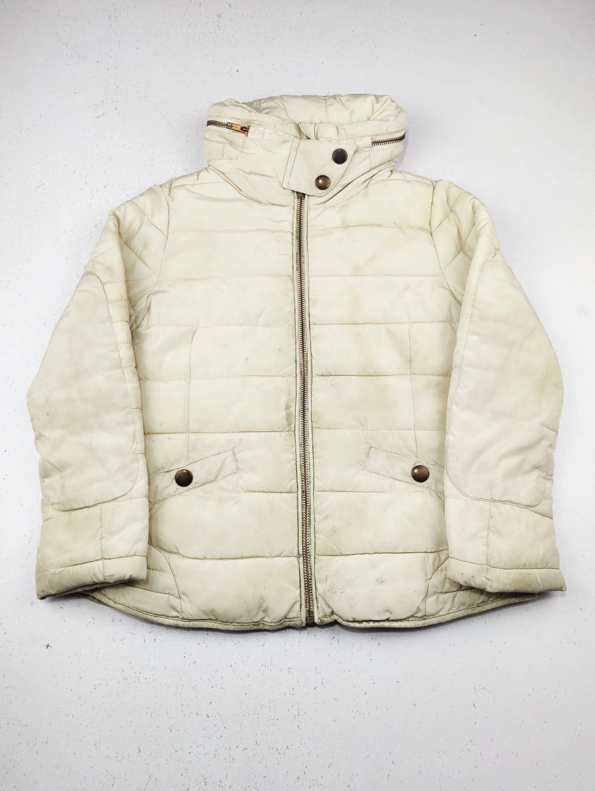 Buy online pre-used pre-loved 100% authentic & Original branded Next (KJB-7944) available in Pakistan. Top international brands avilable.