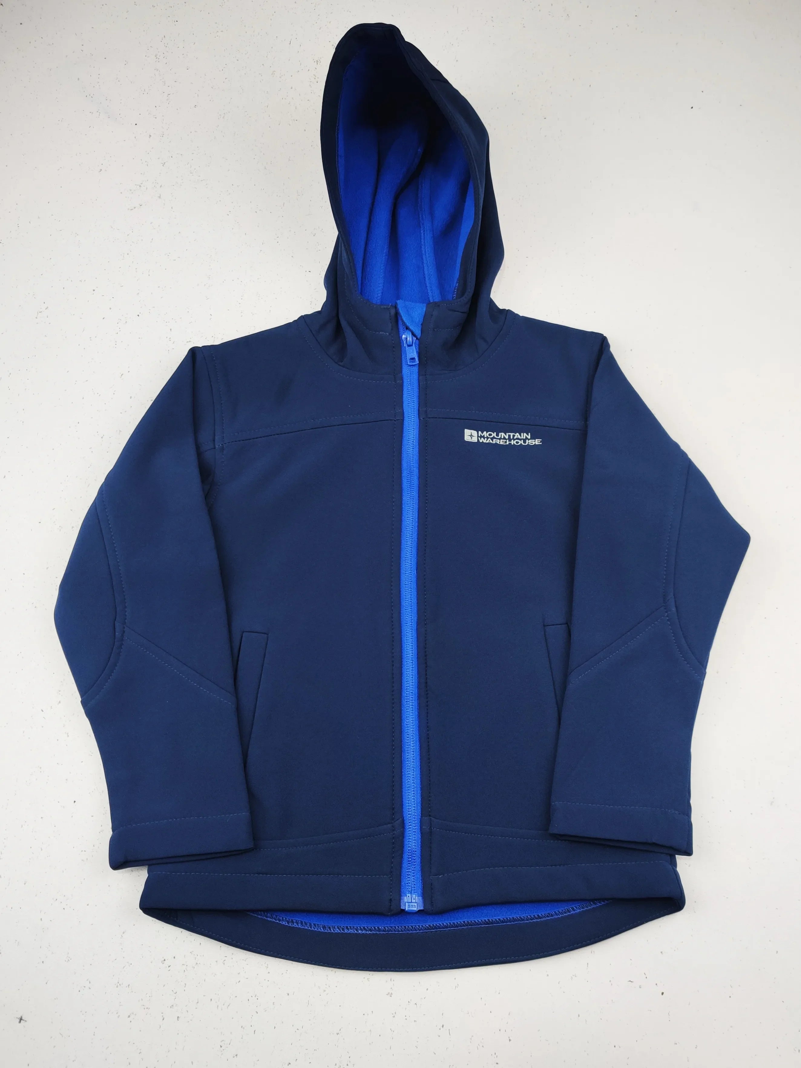 Buy online pre-used pre-loved 100% authentic & Original branded Mountain Warehouse (KJB-7953) available in Pakistan. Top international brands avilable.