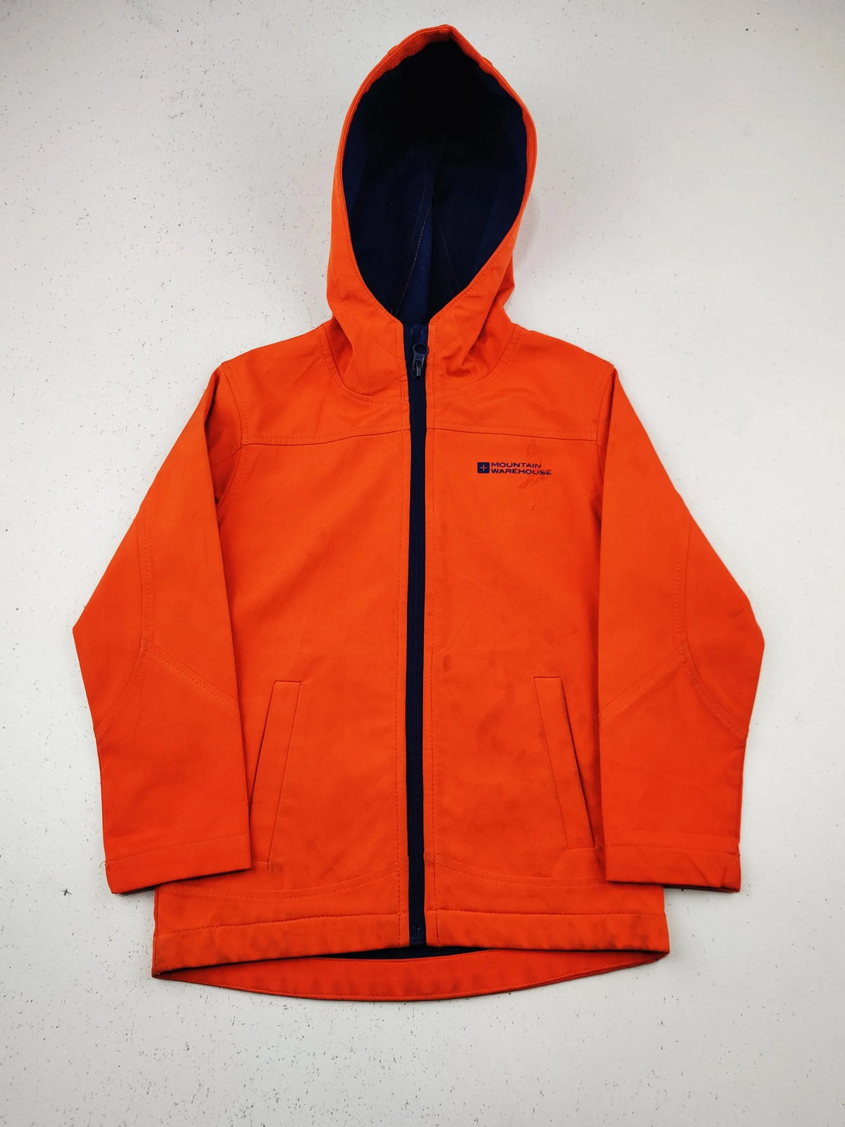 Buy online pre-used pre-loved 100% authentic & Original branded Mountain Warehouse (KJB-7992) available in Pakistan. Top international brands avilable.
