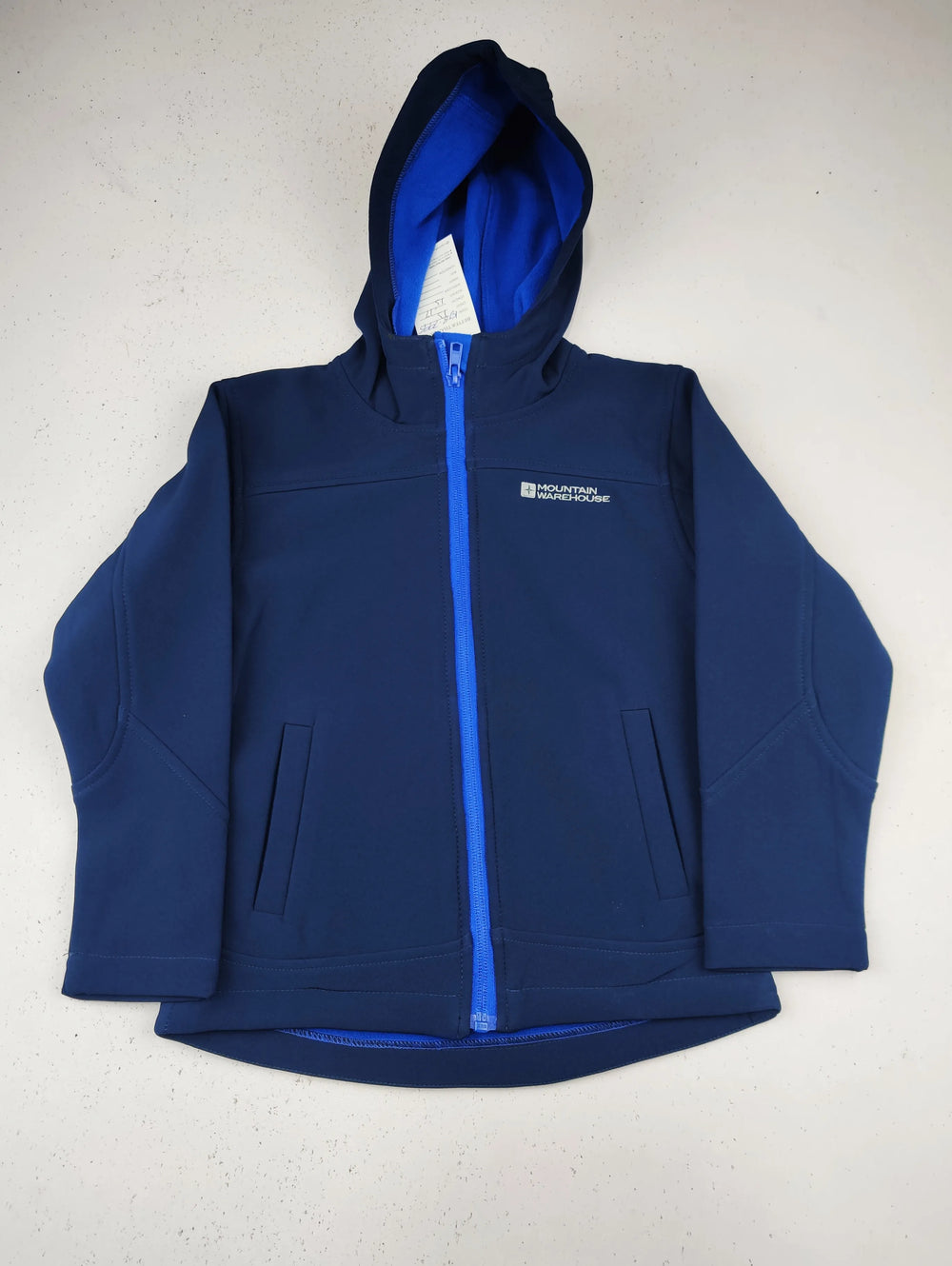 Buy online pre-used pre-loved 100% authentic & Original branded Mountain Warehouse (KJB-7995) available in Pakistan. Top international brands avilable.