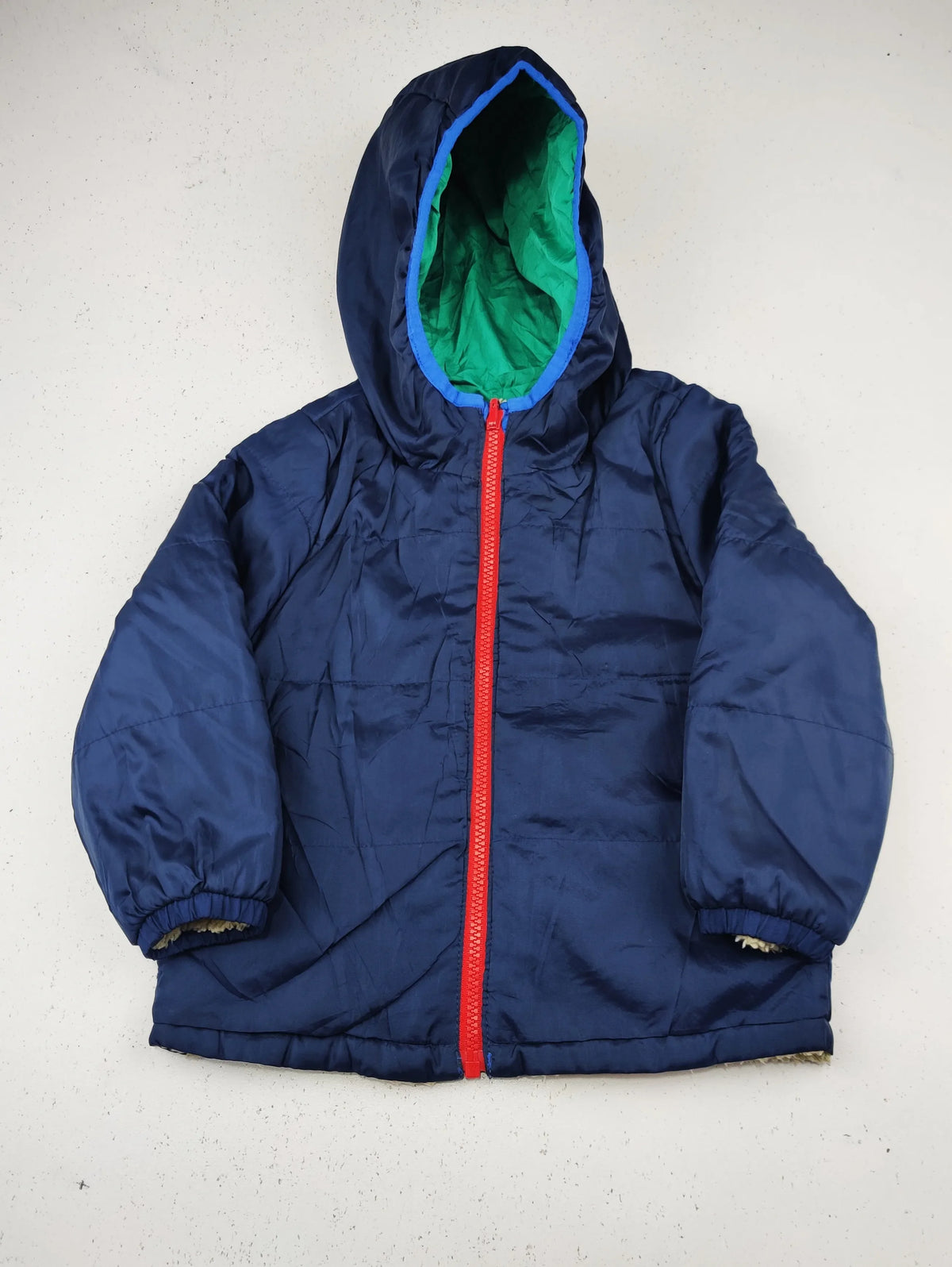 Buy online pre-used pre-loved 100% authentic & Original branded Carter’S (KJB-8004) available in Pakistan. Top international brands avilable.