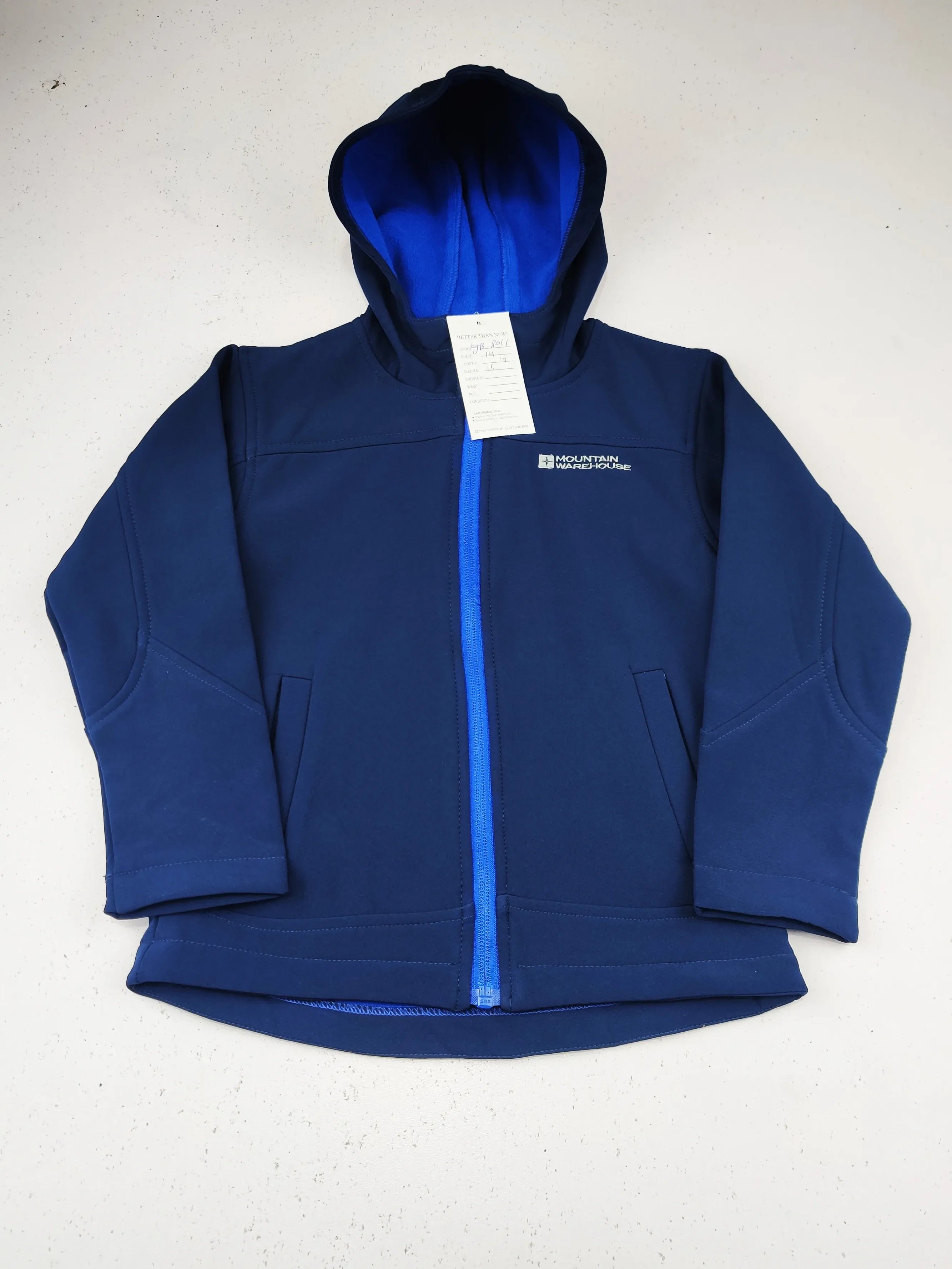 Buy online pre-used pre-loved 100% authentic & Original branded Mountain Warehouse (KJB-8011) available in Pakistan. Top international brands avilable.