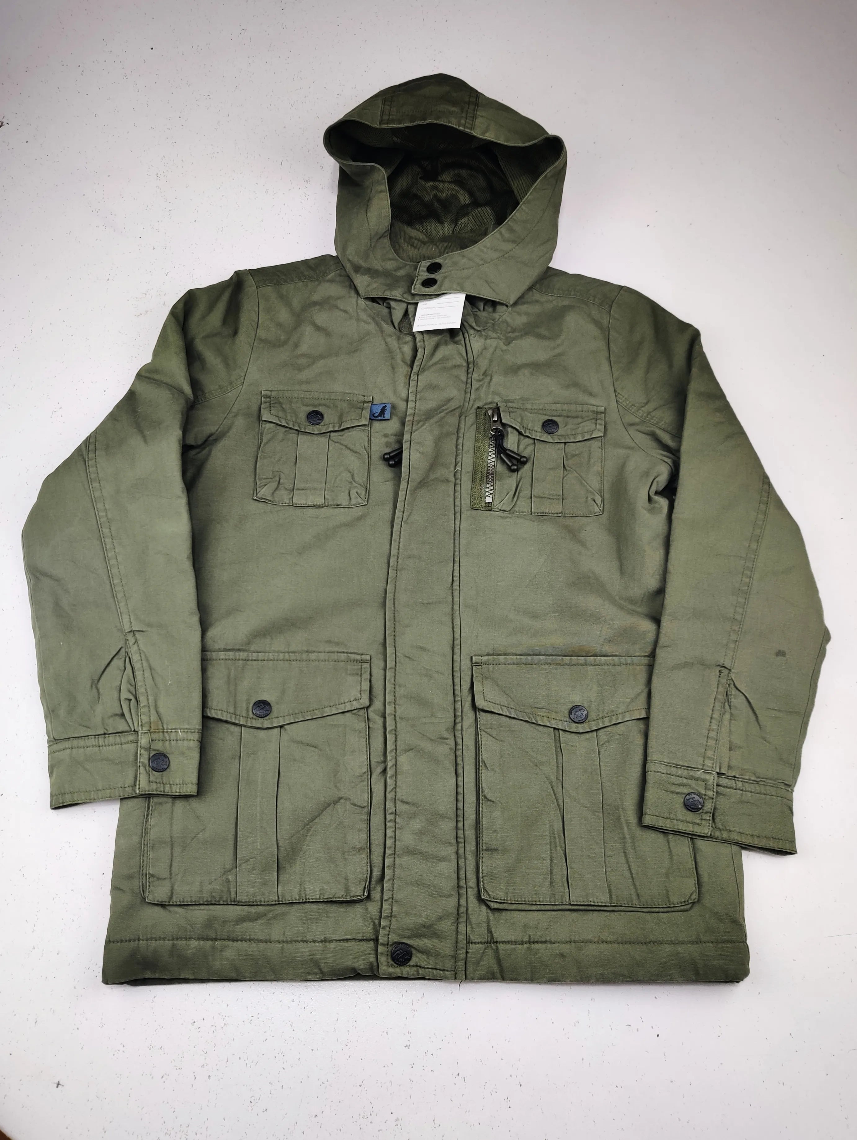 Buy online pre-used pre-loved 100% authentic & Original branded Tu (KJB-8031) available in Pakistan. Top international brands avilable.