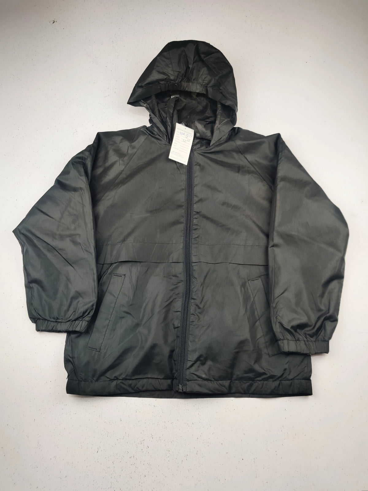 Buy online pre-used pre-loved 100% authentic & Original branded R.E.S.U.L.T (KJB-8033) available in Pakistan. Top international brands avilable.