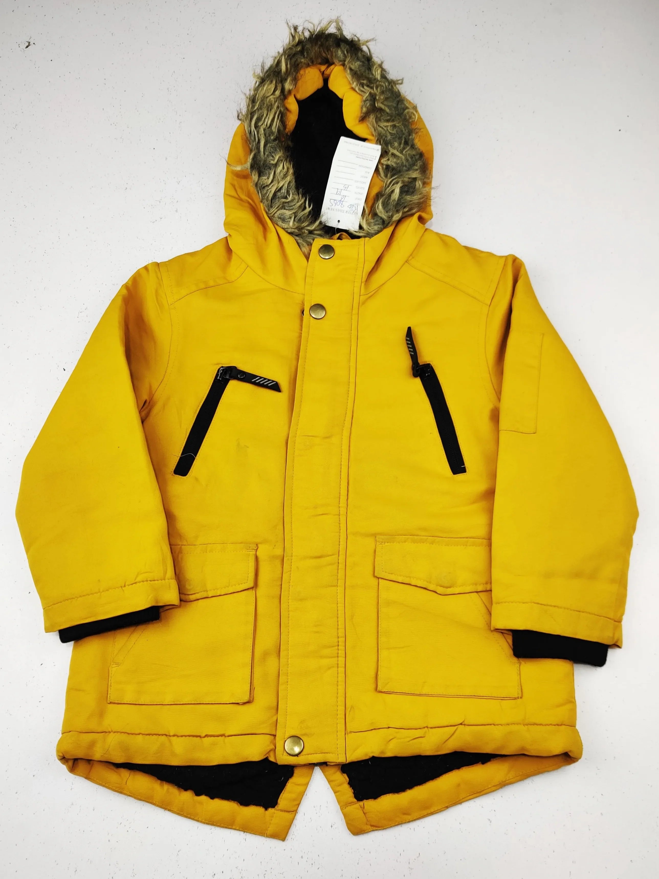 Buy online pre-used pre-loved 100% authentic & Original branded Primark (KJB-8065) available in Pakistan. Top international brands avilable.