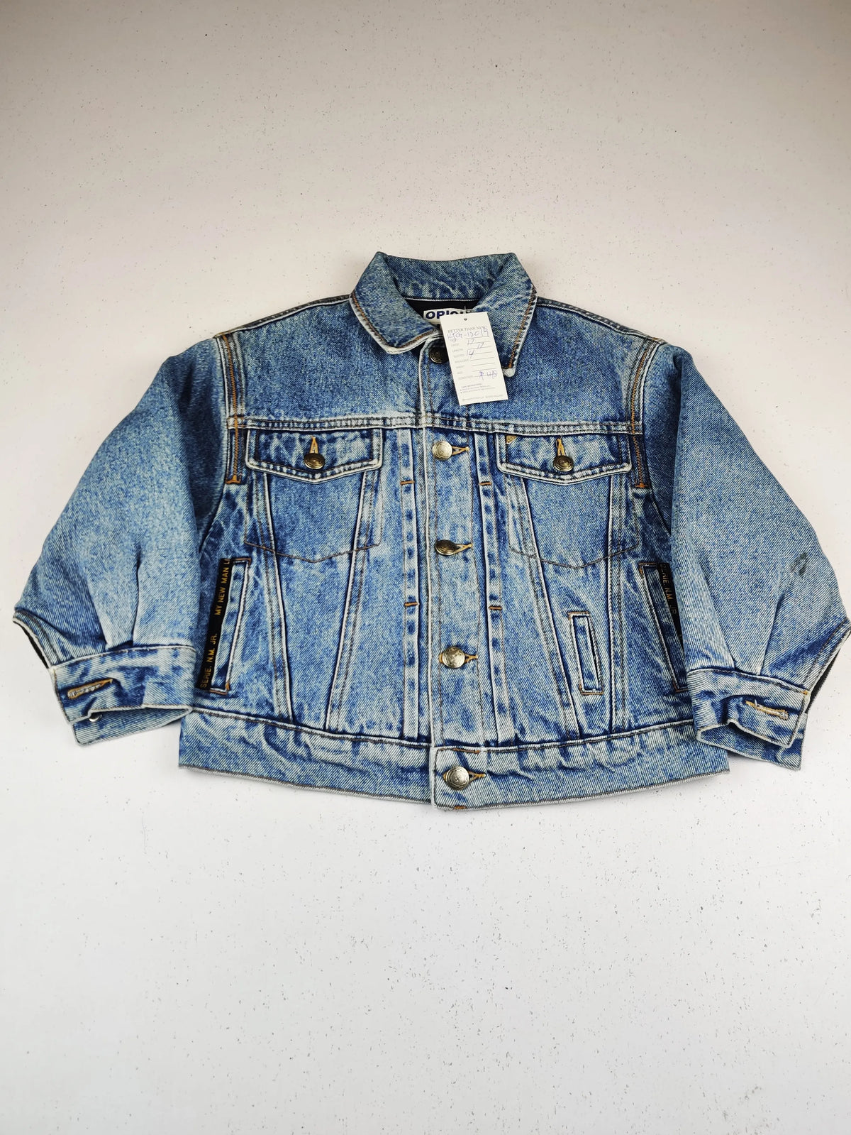 Buy online pre-used pre-loved 100% authentic & Original branded N.M.D (KJG-12019) available in Pakistan. Top international brands avilable.