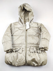 Buy online pre-used pre-loved 100% authentic & Original branded Unknown Brand (KJG-12042) available in Pakistan. Top international brands avilable.