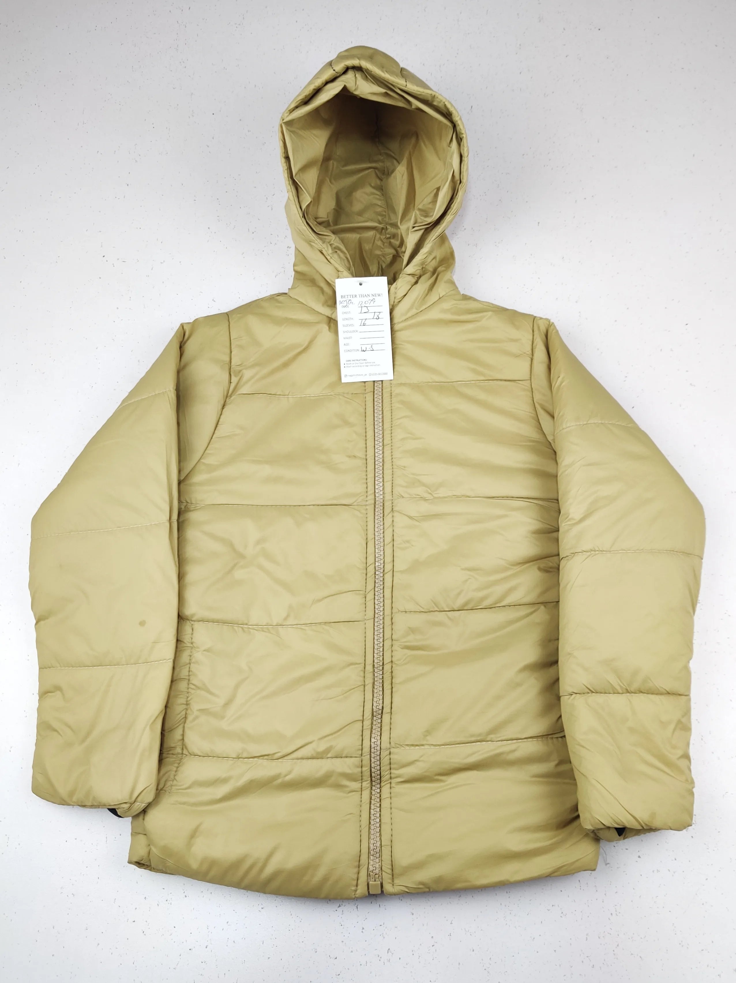 Buy online pre-used pre-loved 100% authentic & Original branded Original Marines (KJG-12079) available in Pakistan. Top international brands avilable.