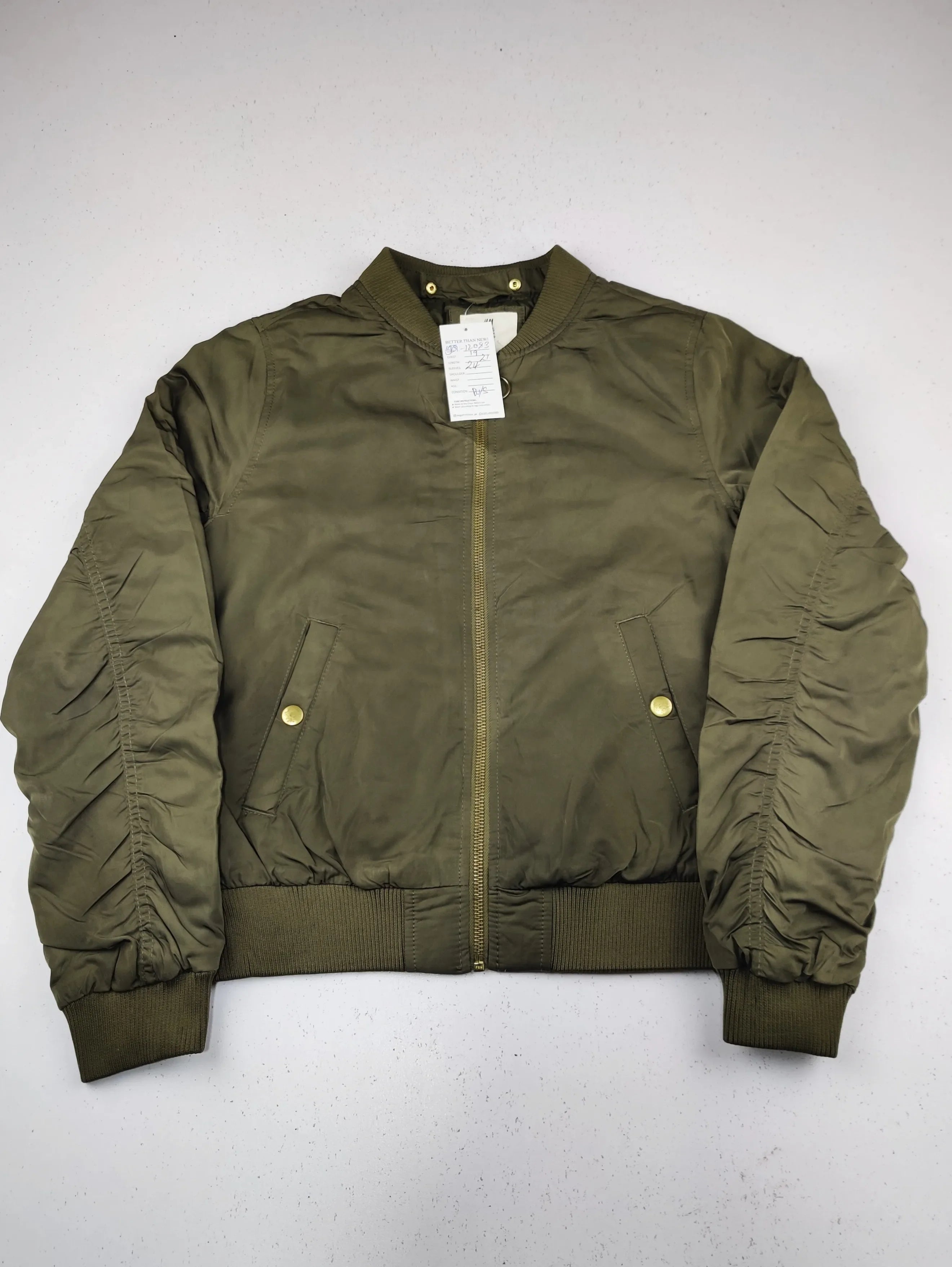 Buy online pre-used pre-loved 100% authentic & Original branded H&M (KJG-12083) available in Pakistan. Top international brands avilable.