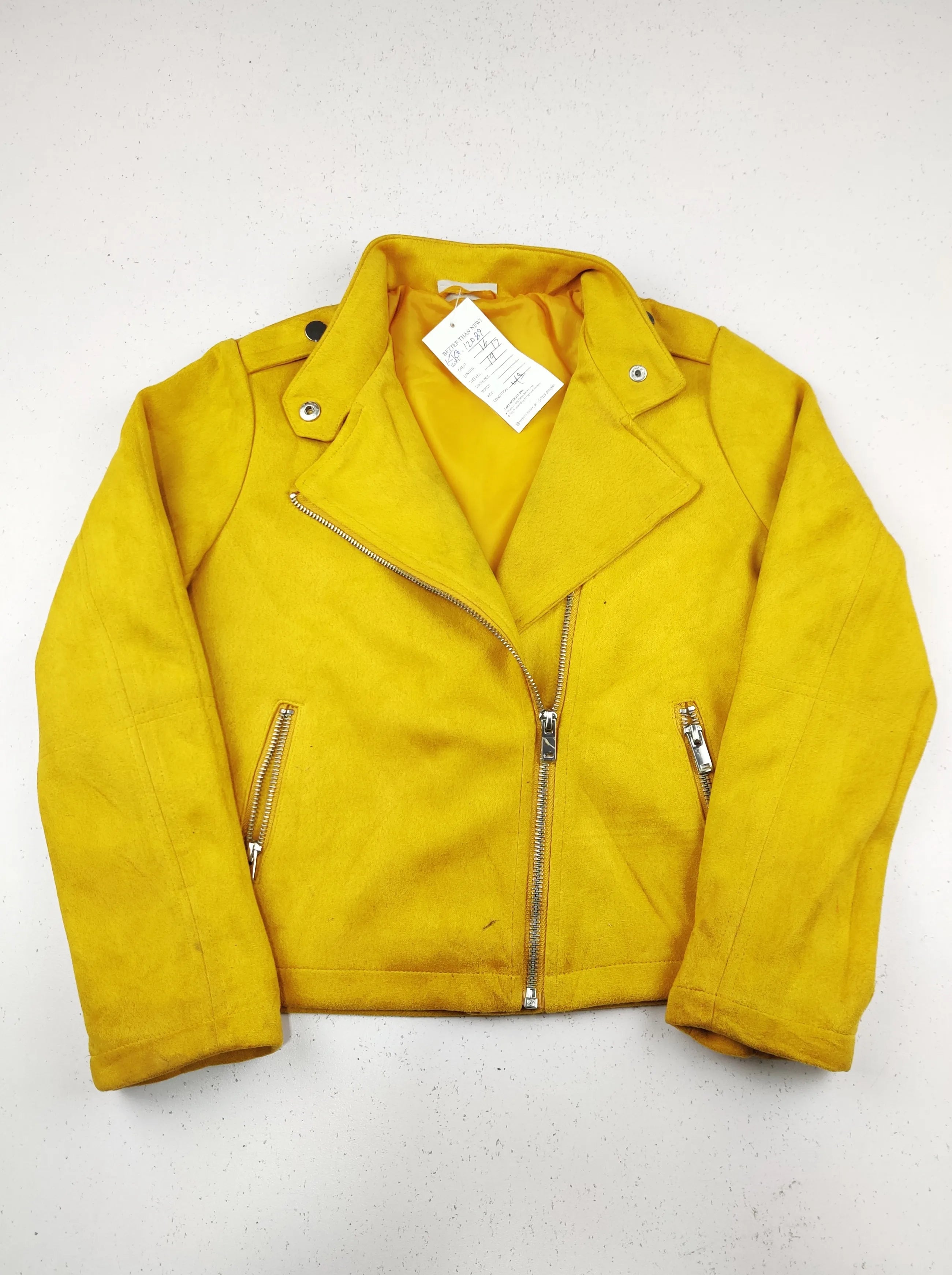 Buy online pre-used pre-loved 100% authentic & Original branded I Love Girl & Wear (KJG-12089) available in Pakistan. Top international brands avilable.