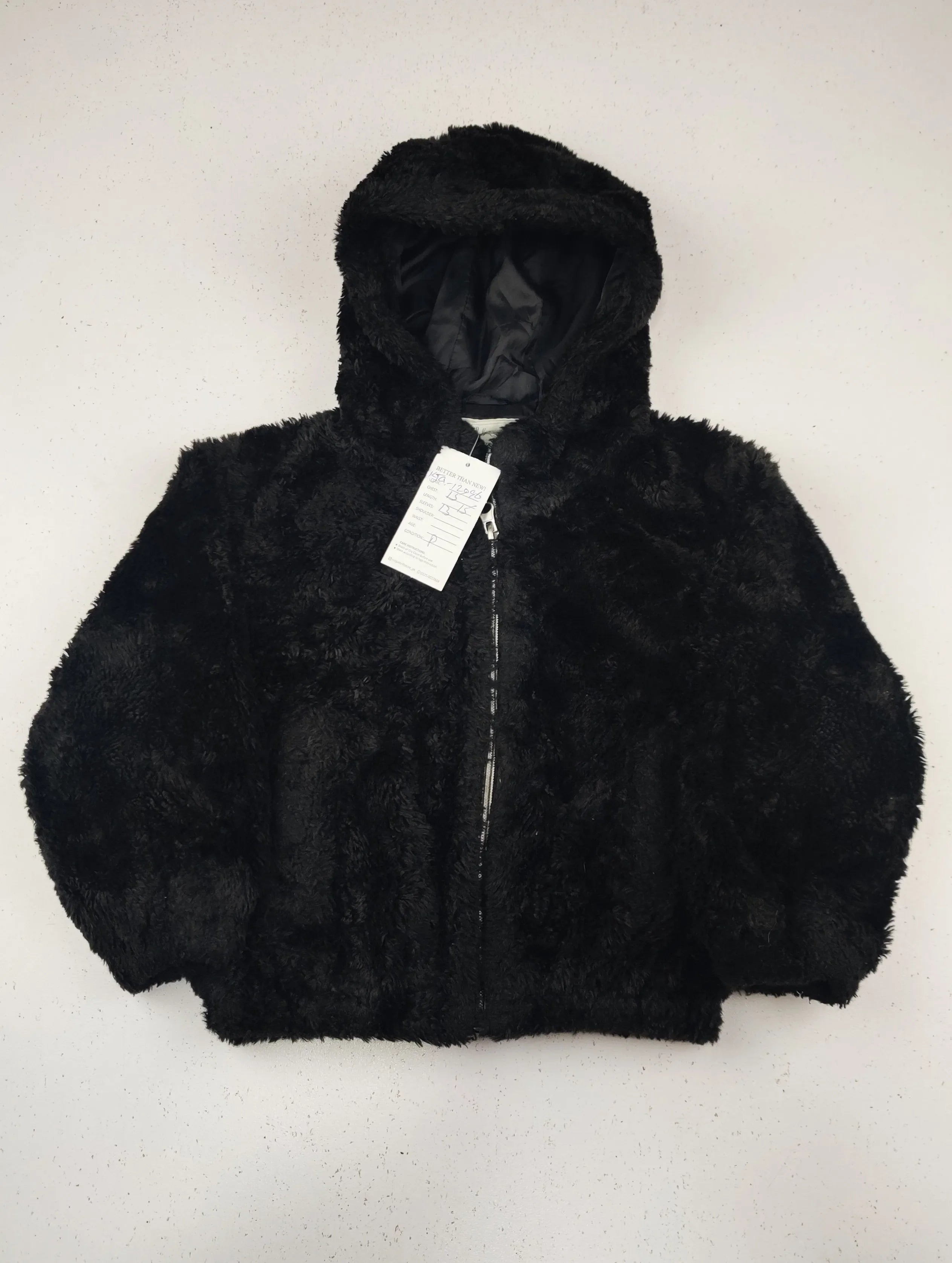 Buy online pre-used pre-loved 100% authentic & Original branded Tu (KJG-12096) available in Pakistan. Top international brands avilable.