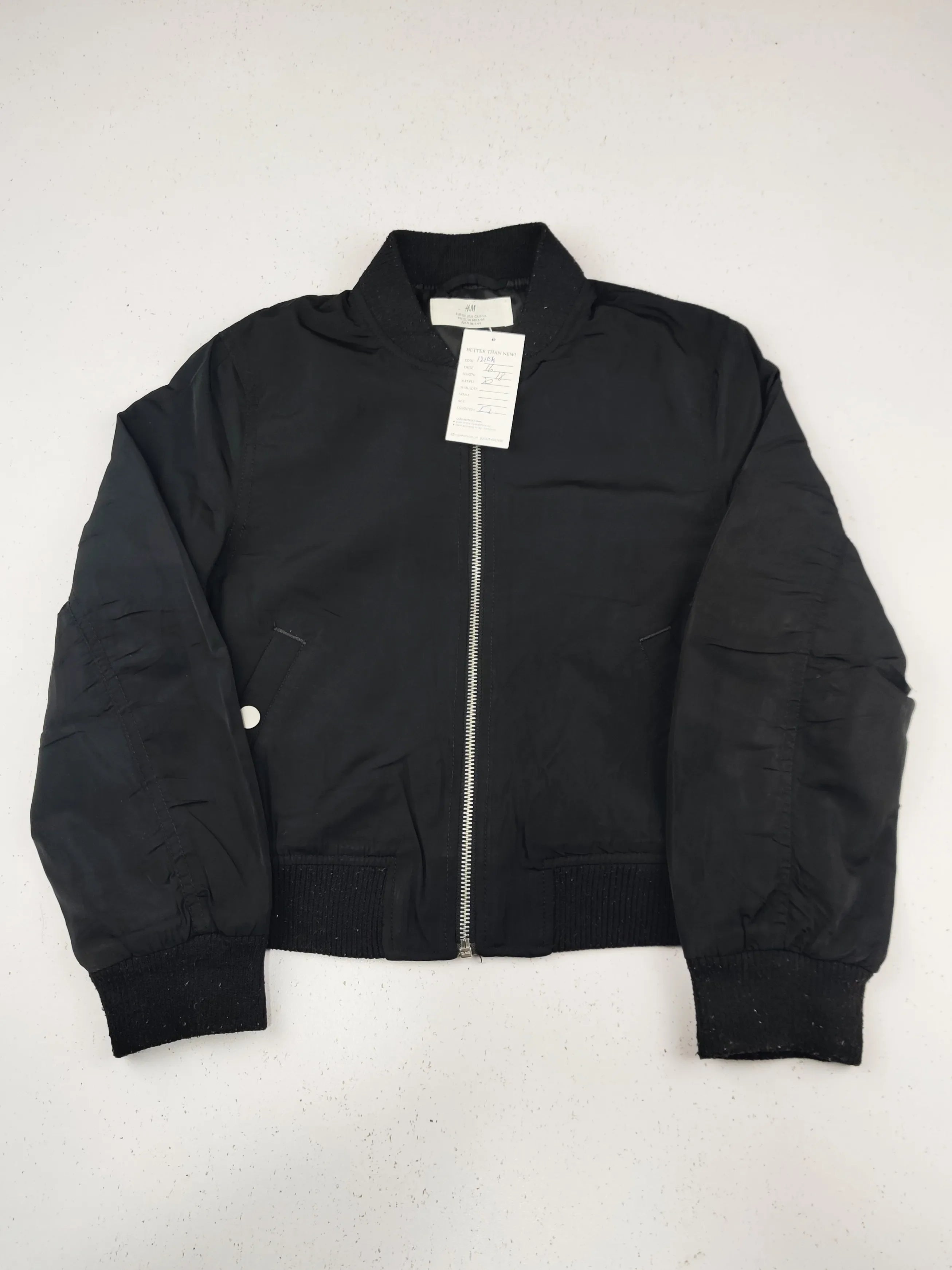 Buy online pre-used pre-loved 100% authentic & Original branded Me Jane Mini (KJG-12103) available in Pakistan. Top international brands avilable.