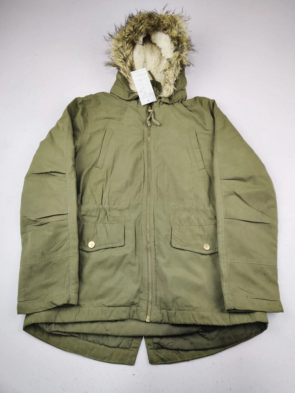 Buy online pre-used pre-loved 100% authentic & Original branded H&M (KJG-12119) available in Pakistan. Top international brands avilable.