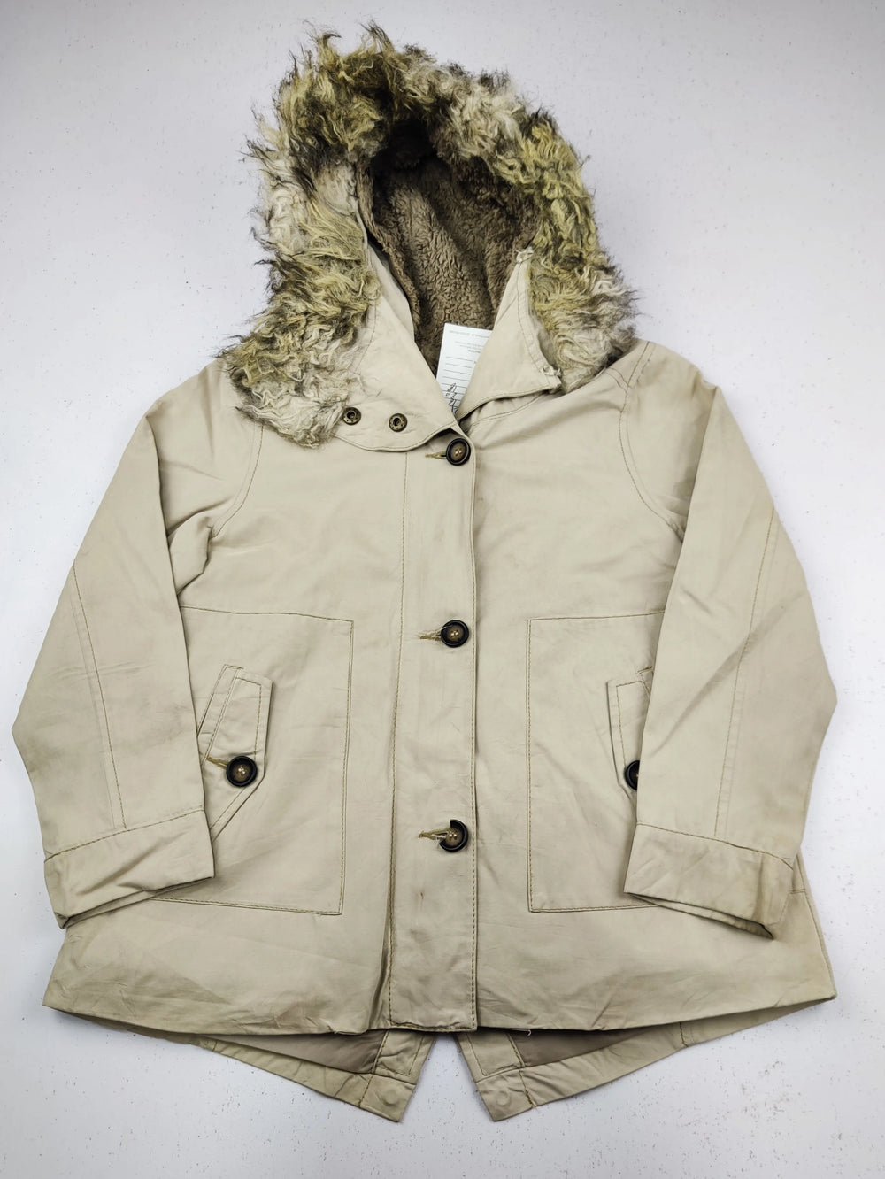 Buy online pre-used pre-loved 100% authentic & Original branded Outwear (KJG-12170) available in Pakistan. Top international brands avilable.