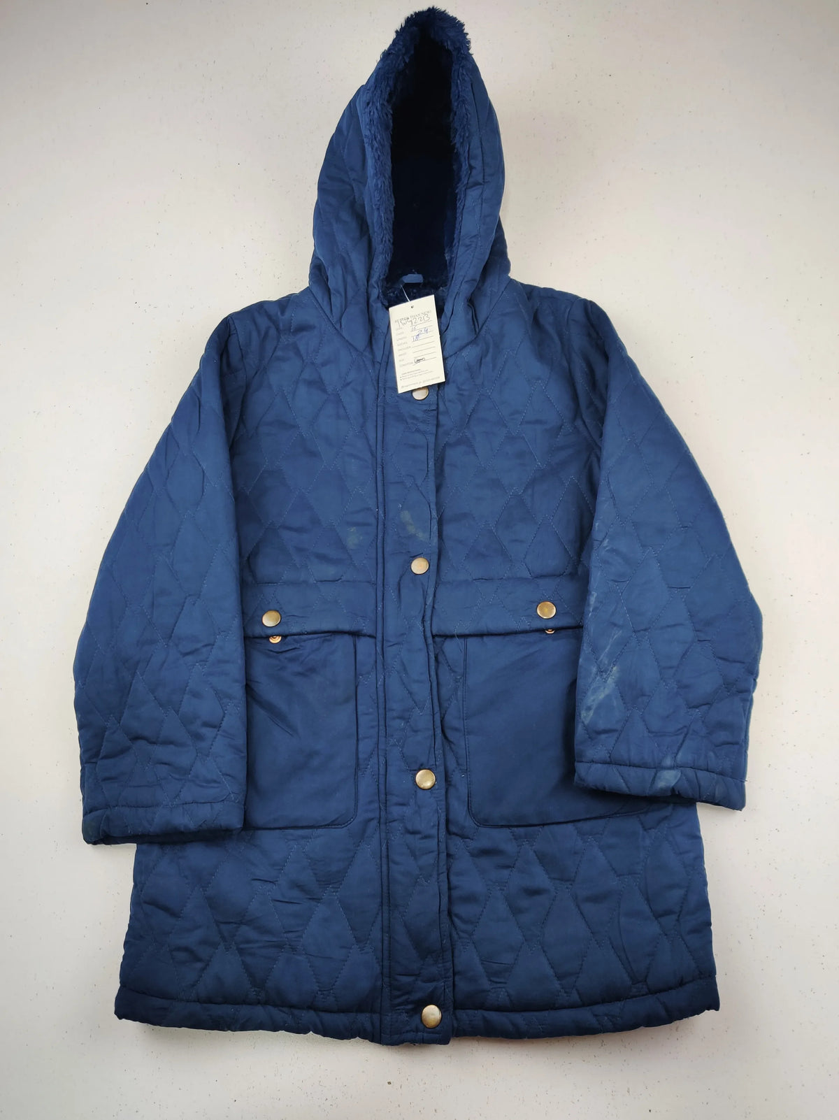 Buy online pre-used pre-loved 100% authentic & Original branded Tu (KJG-12213) available in Pakistan. Top international brands avilable.
