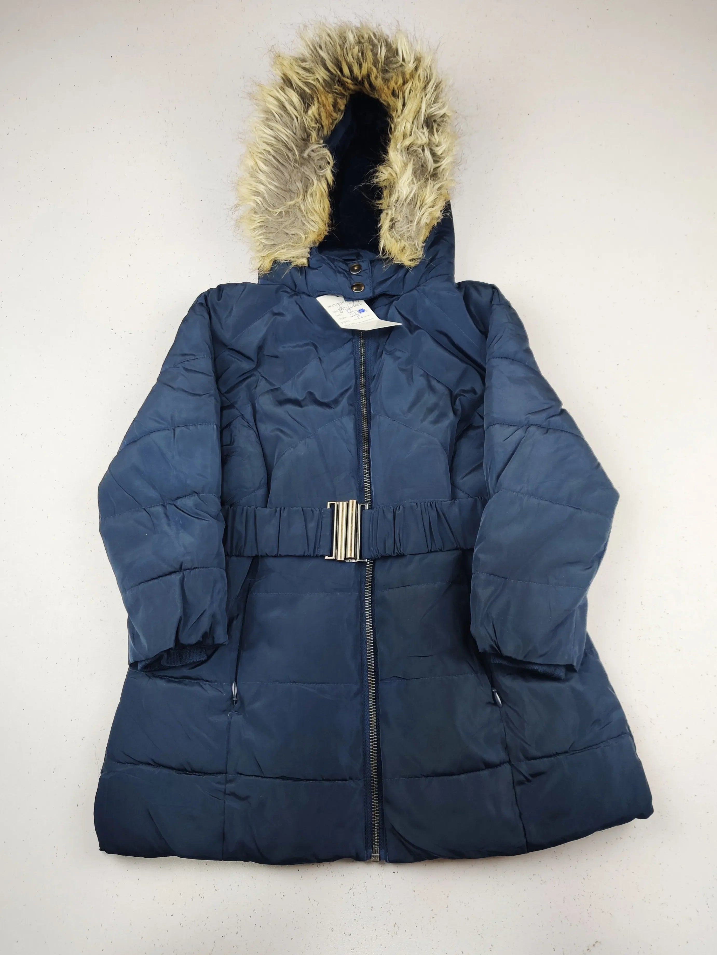 Buy online pre-used pre-loved 100% authentic & Original branded Everyday (KJG-12222) available in Pakistan. Top international brands avilable.