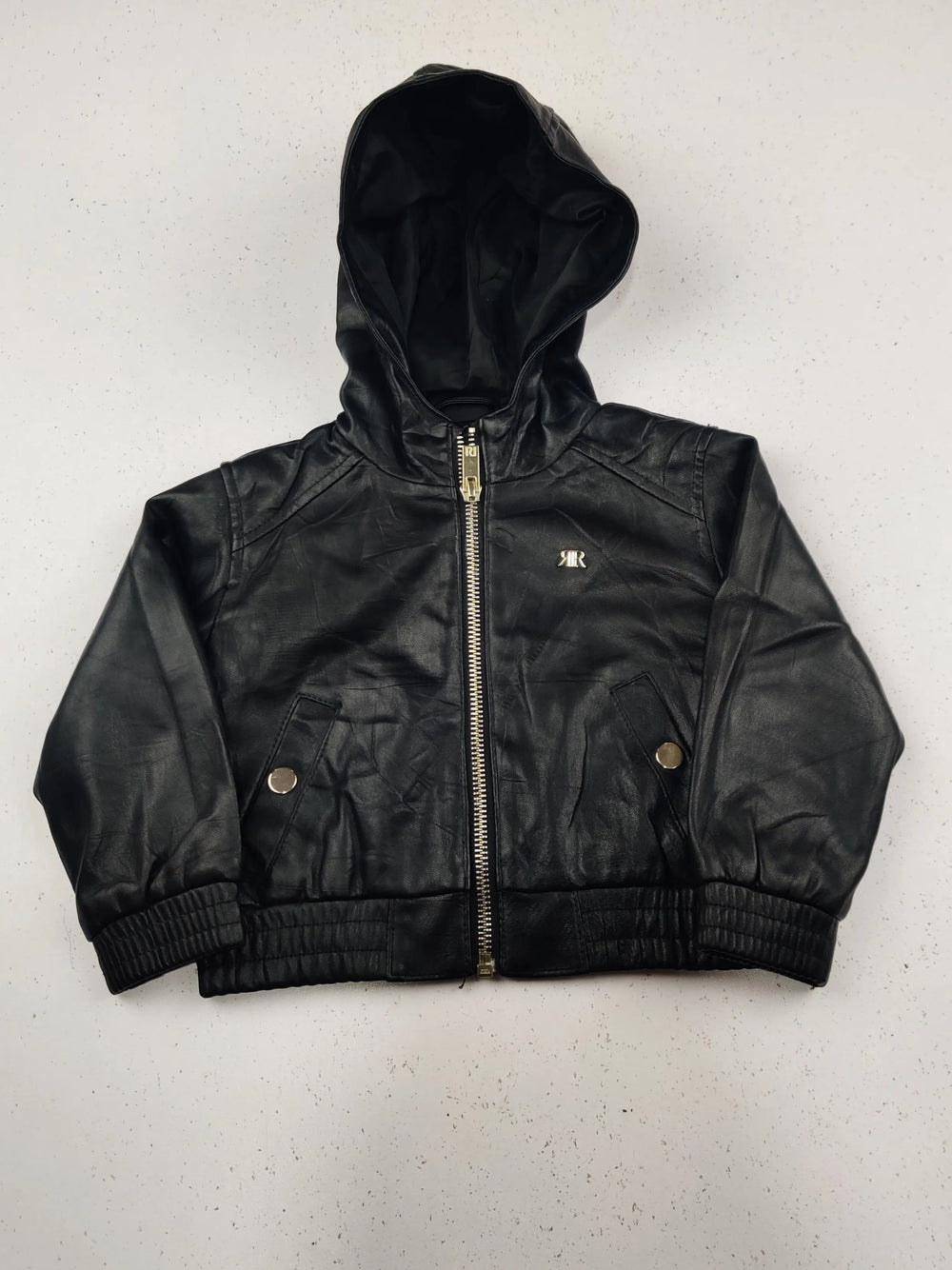 Buy online pre-used pre-loved 100% authentic & Original branded River Island (KJG-12225) available in Pakistan. Top international brands avilable.