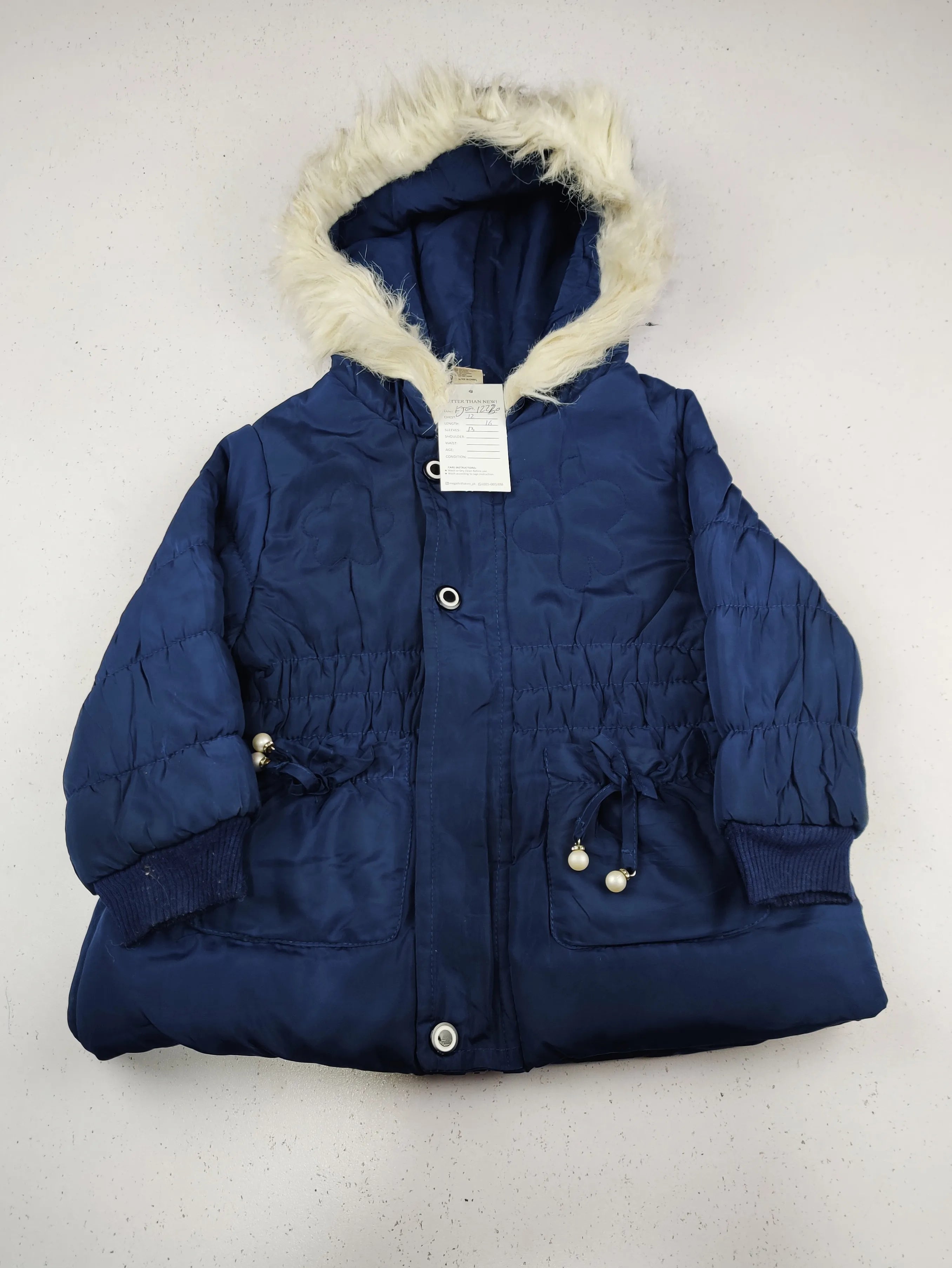 Buy online pre-used pre-loved 100% authentic & Original branded Unknown Brand (KJG-12230) available in Pakistan. Top international brands avilable.
