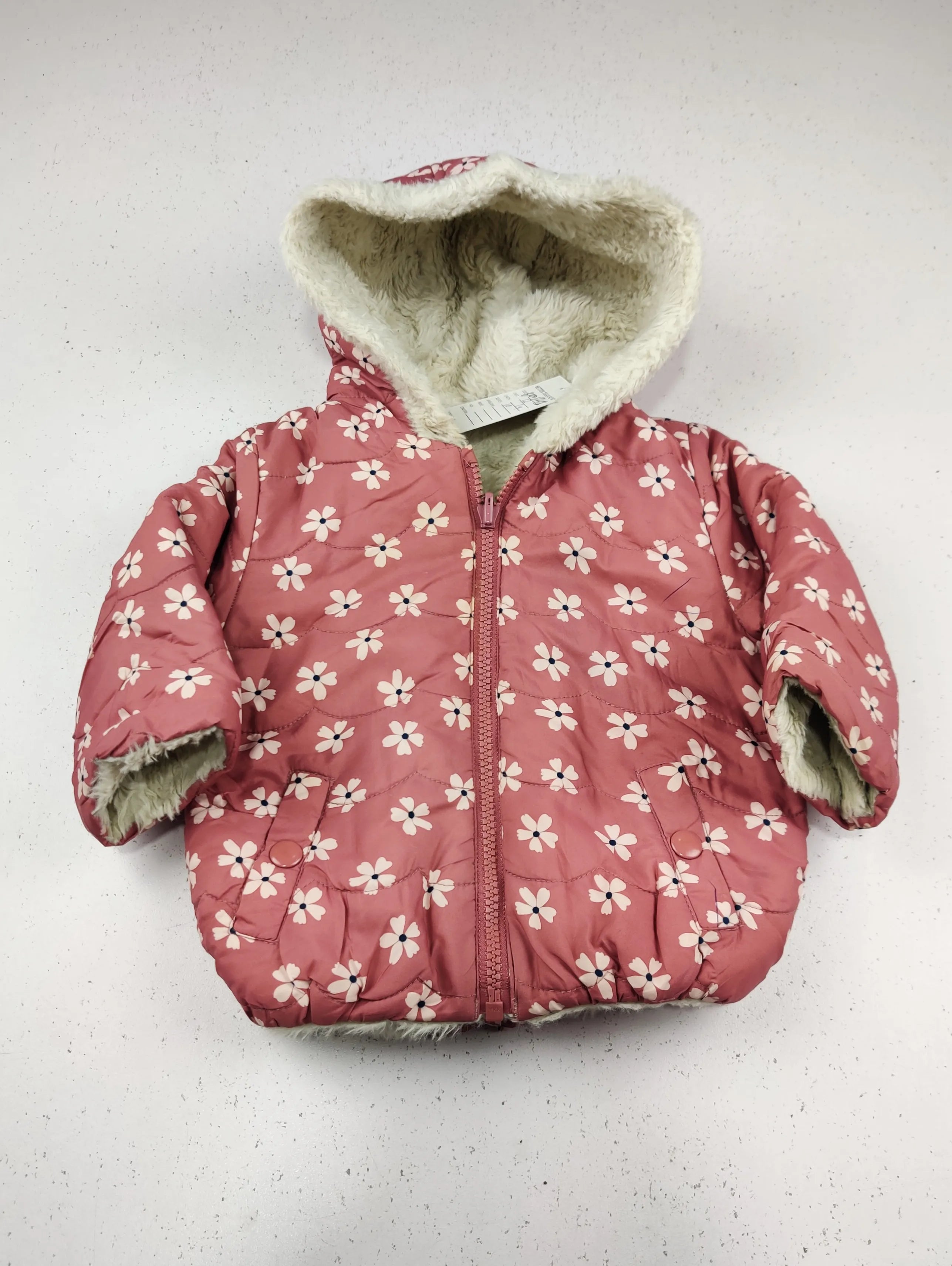 Buy online pre-used pre-loved 100% authentic & Original branded George (KJG-12248) available in Pakistan. Top international brands avilable.