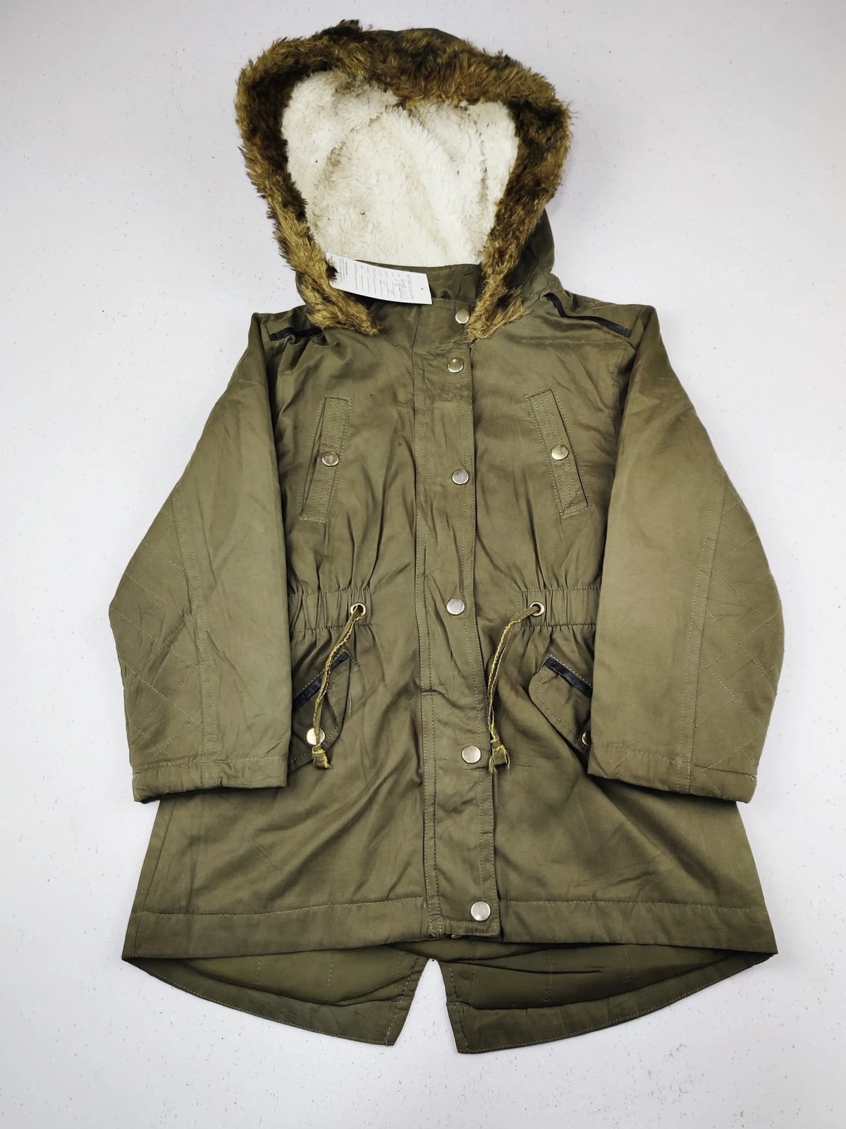 Buy online pre-used pre-loved 100% authentic & Original branded F&F (KJG-12266) available in Pakistan. Top international brands avilable.