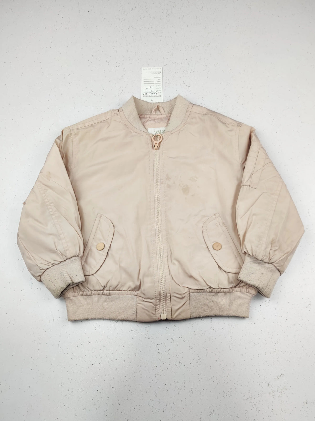 Buy online pre-used pre-loved 100% authentic & Original branded Zara (KJG-12302) available in Pakistan. Top international brands avilable.