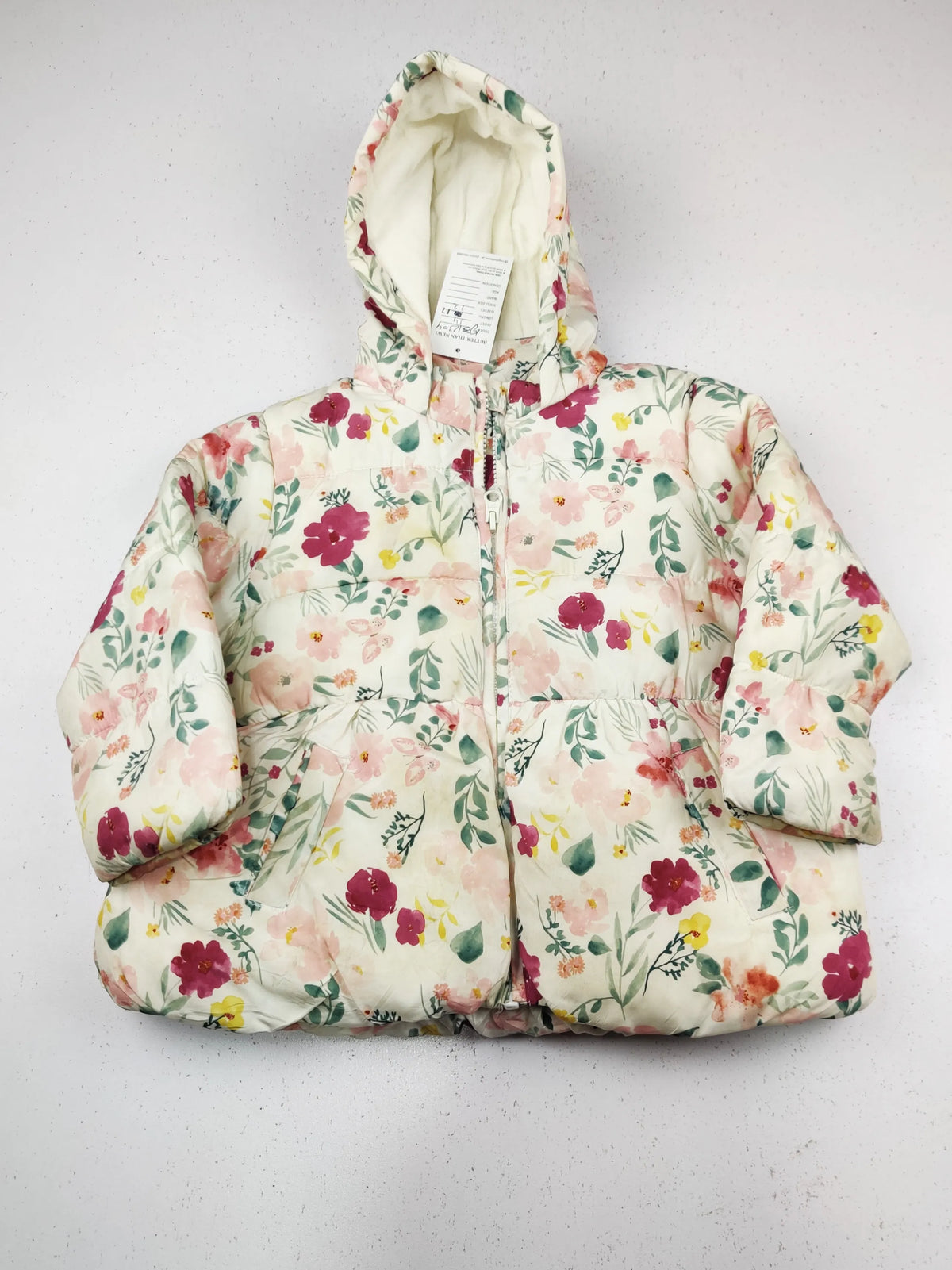 Buy online pre-used pre-loved 100% authentic & Original branded Primark (KJG-12304) available in Pakistan. Top international brands avilable.
