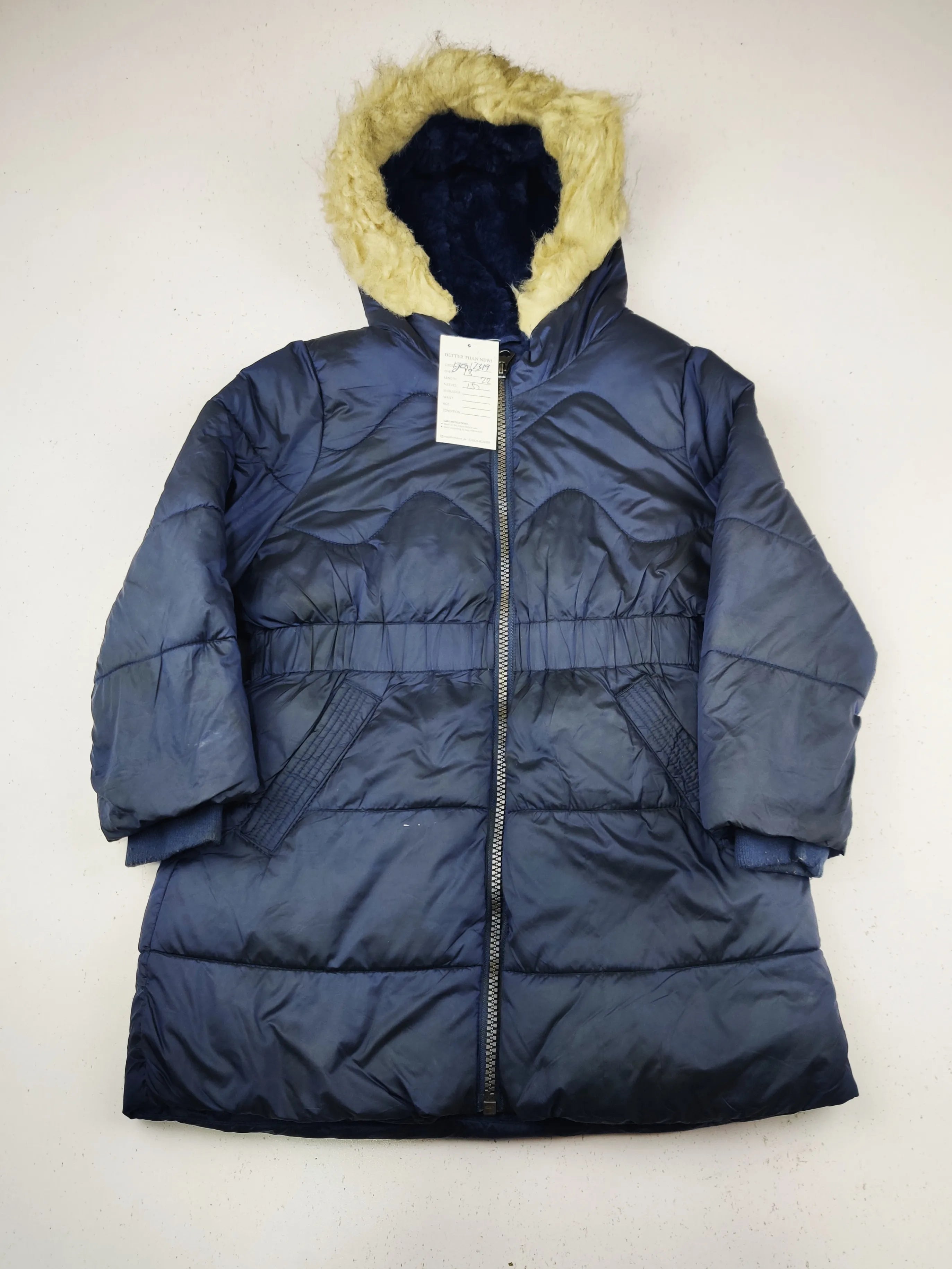 Buy online pre-used pre-loved 100% authentic & Original branded Tu (KJG-12319) available in Pakistan. Top international brands avilable.