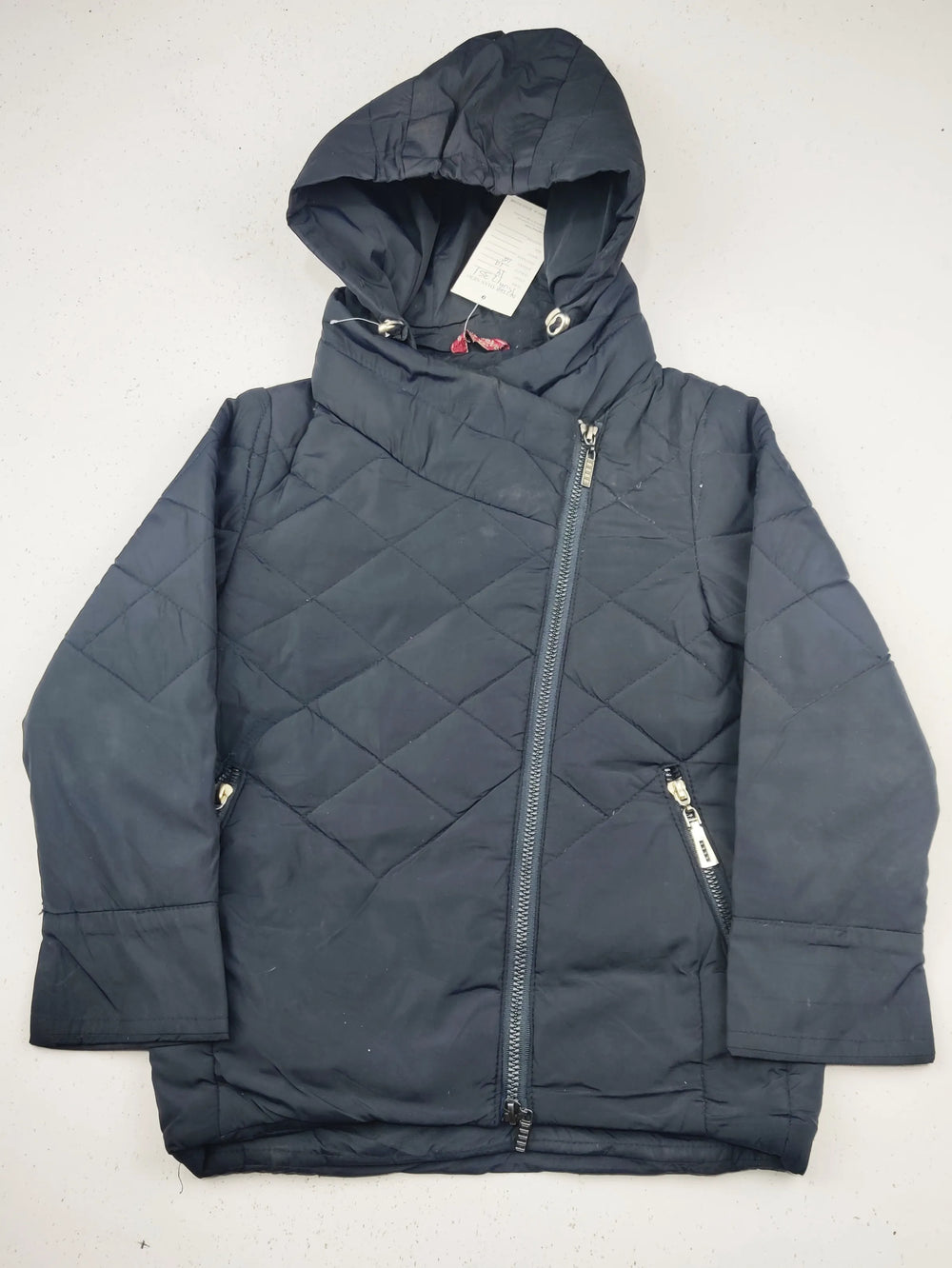 Buy online pre-used pre-loved 100% authentic & Original branded Nui Very (KJG-12351) available in Pakistan. Top international brands avilable.