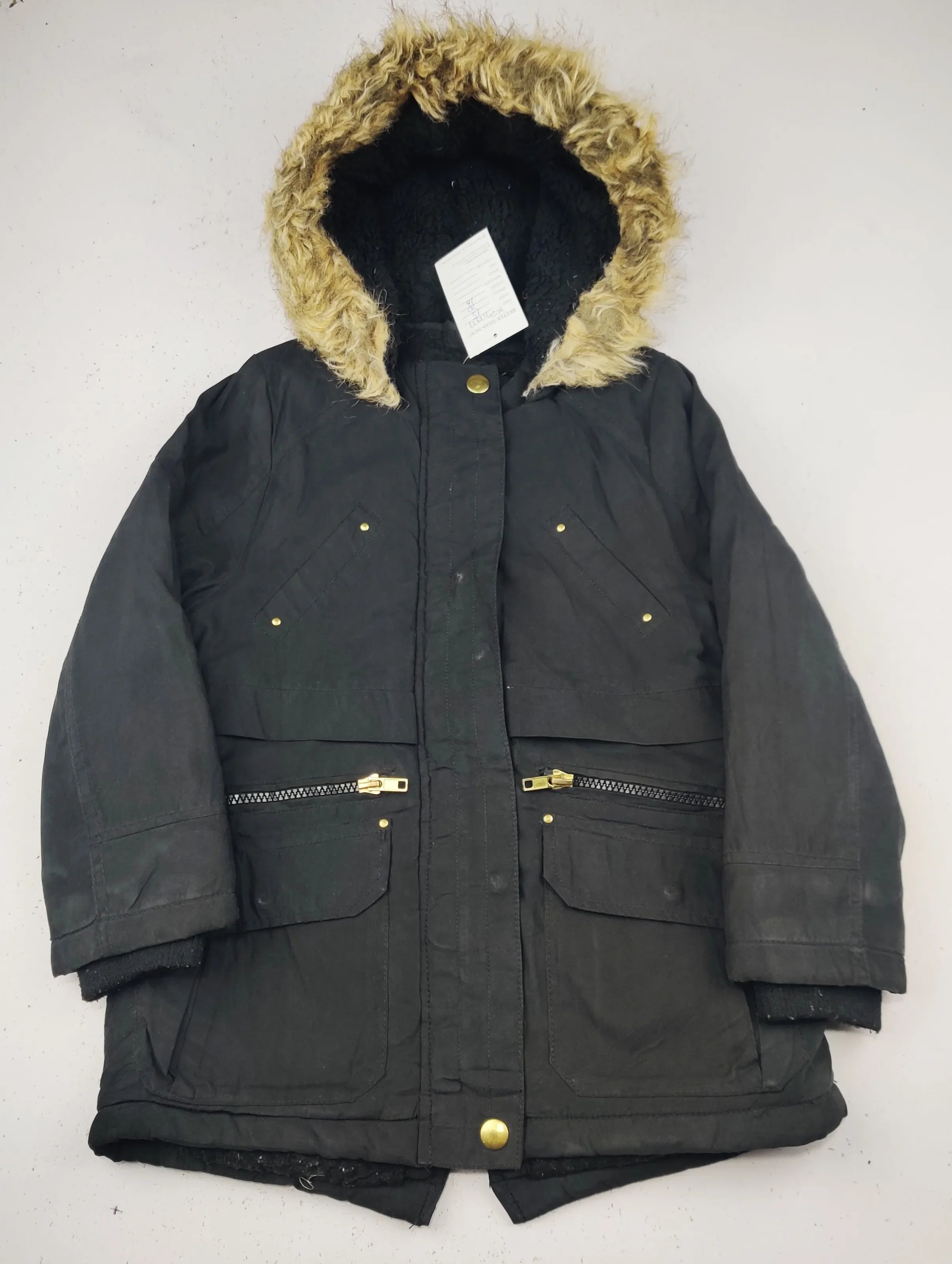 Buy online pre-used pre-loved 100% authentic & Original branded George (KJG-12377) available in Pakistan. Top international brands avilable.