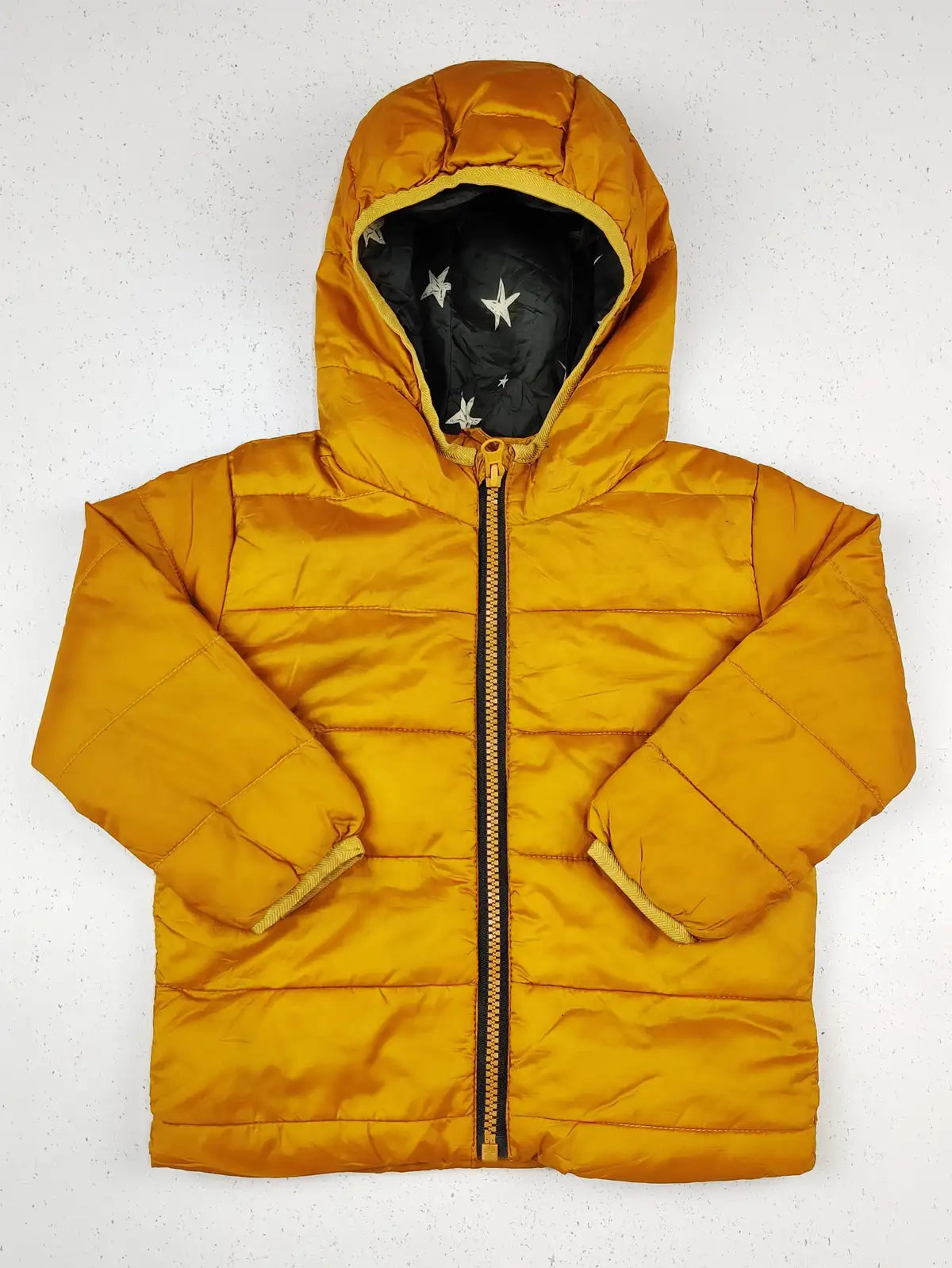 Buy online pre-used pre-loved 100% authentic & Original branded Primark (KJG-363) available in Pakistan. Top international brands avilable.