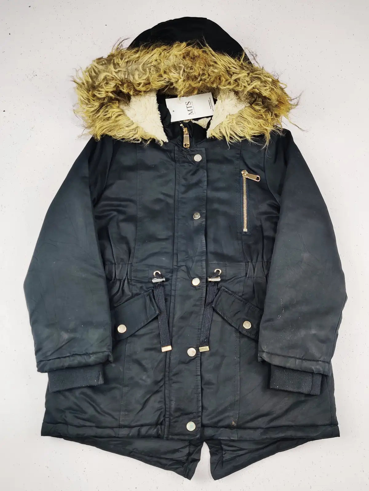 Buy online pre-used pre-loved 100% authentic & Original branded F&F (KJG-364) available in Pakistan. Top international brands avilable.