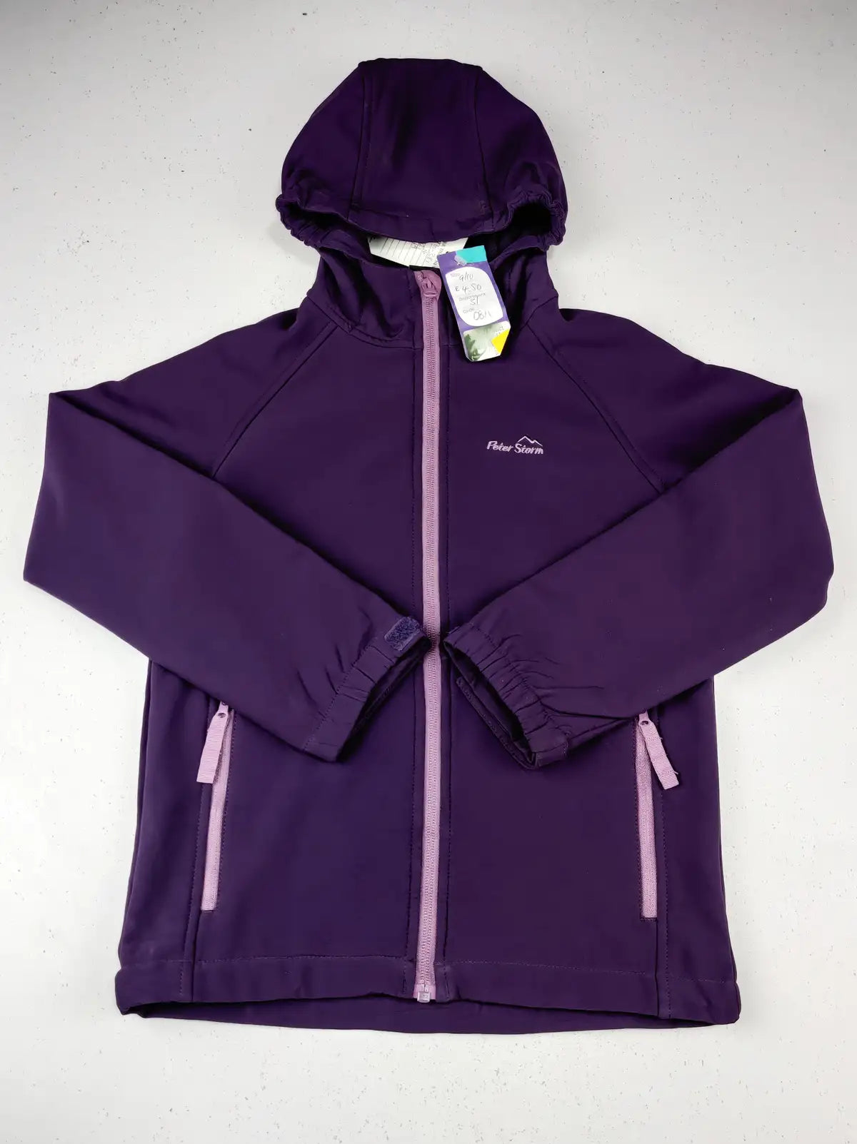 Buy online pre-used pre-loved 100% authentic & Original branded Peter Storm (KJG-381) available in Pakistan. Top international brands avilable.