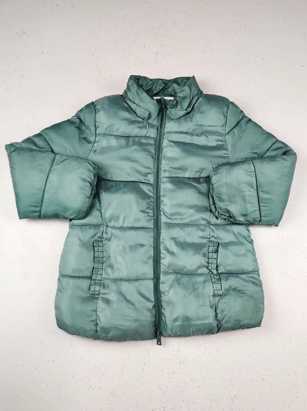 Buy online pre-used pre-loved 100% authentic & Original branded Mayoral (KJG-394) available in Pakistan. Top international brands avilable.