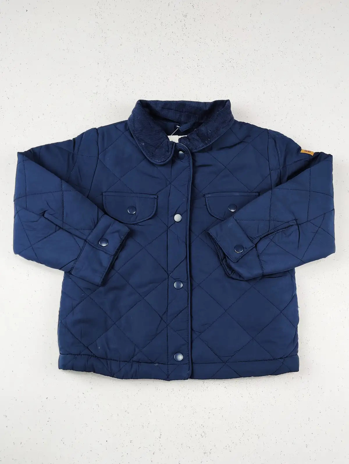 Buy online pre-used pre-loved 100% authentic & Original branded Fred Flo (KJG-397) available in Pakistan. Top international brands avilable.